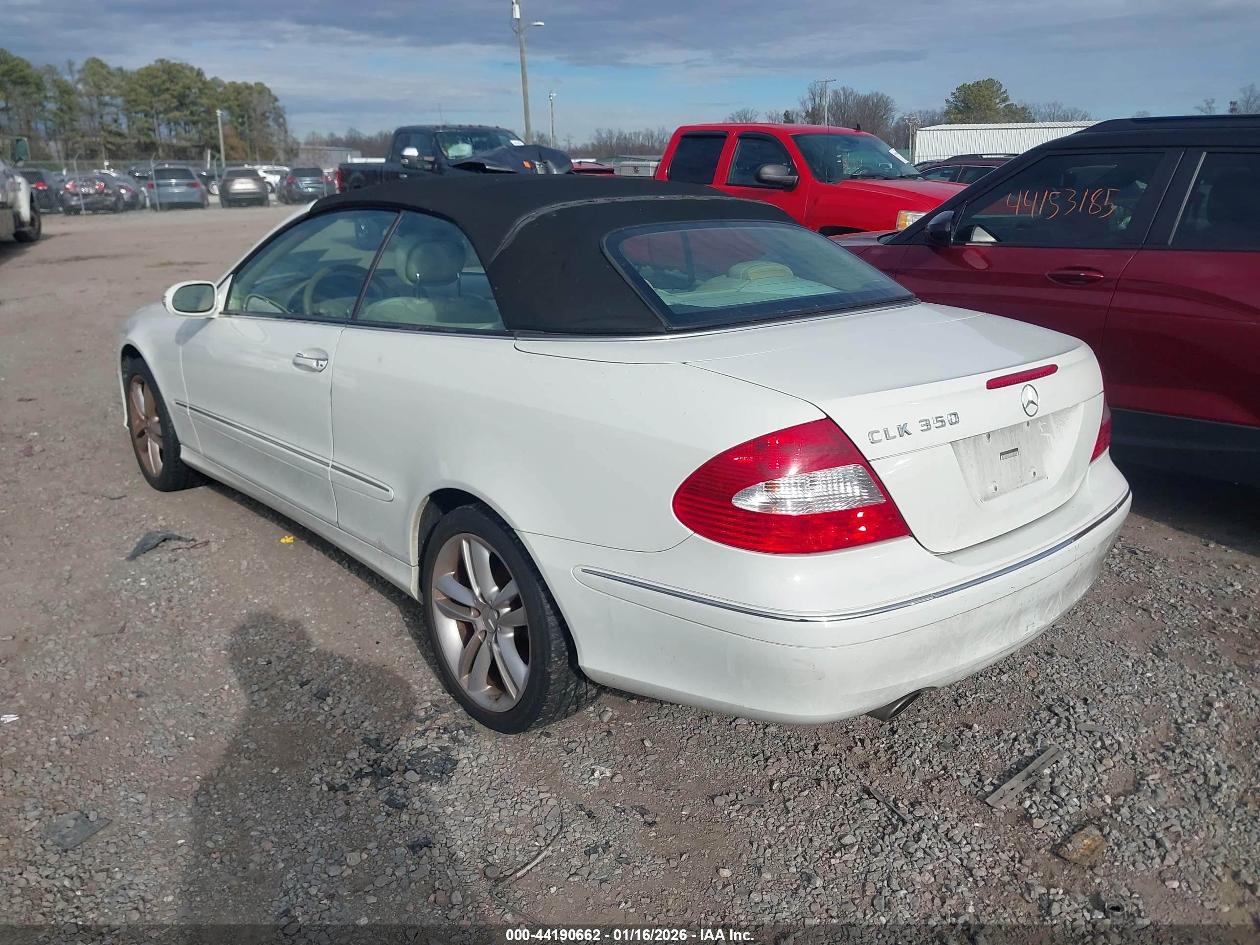 MERCEDES-BENZ CLK image 3