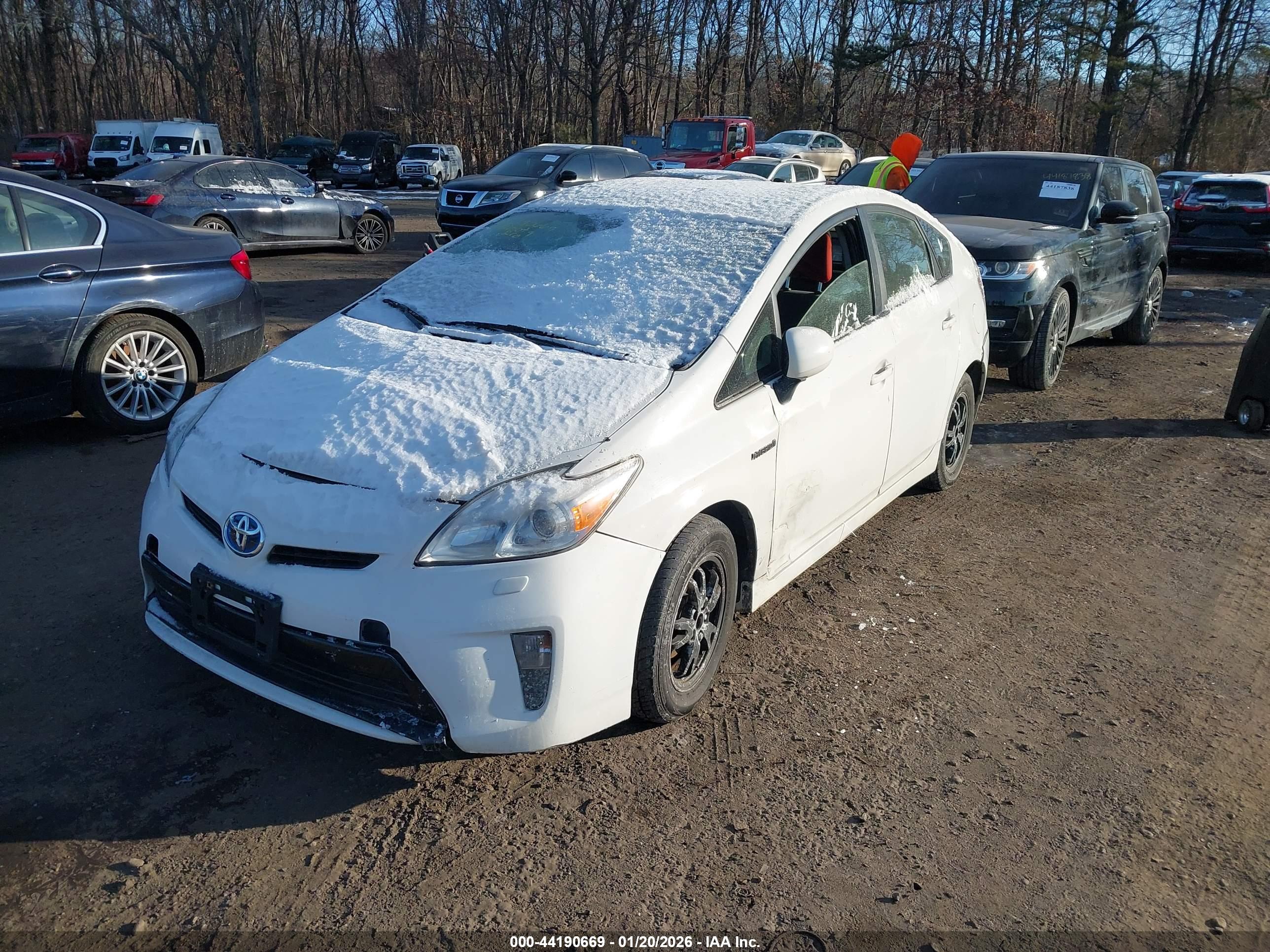 TOYOTA PRIUS image 2