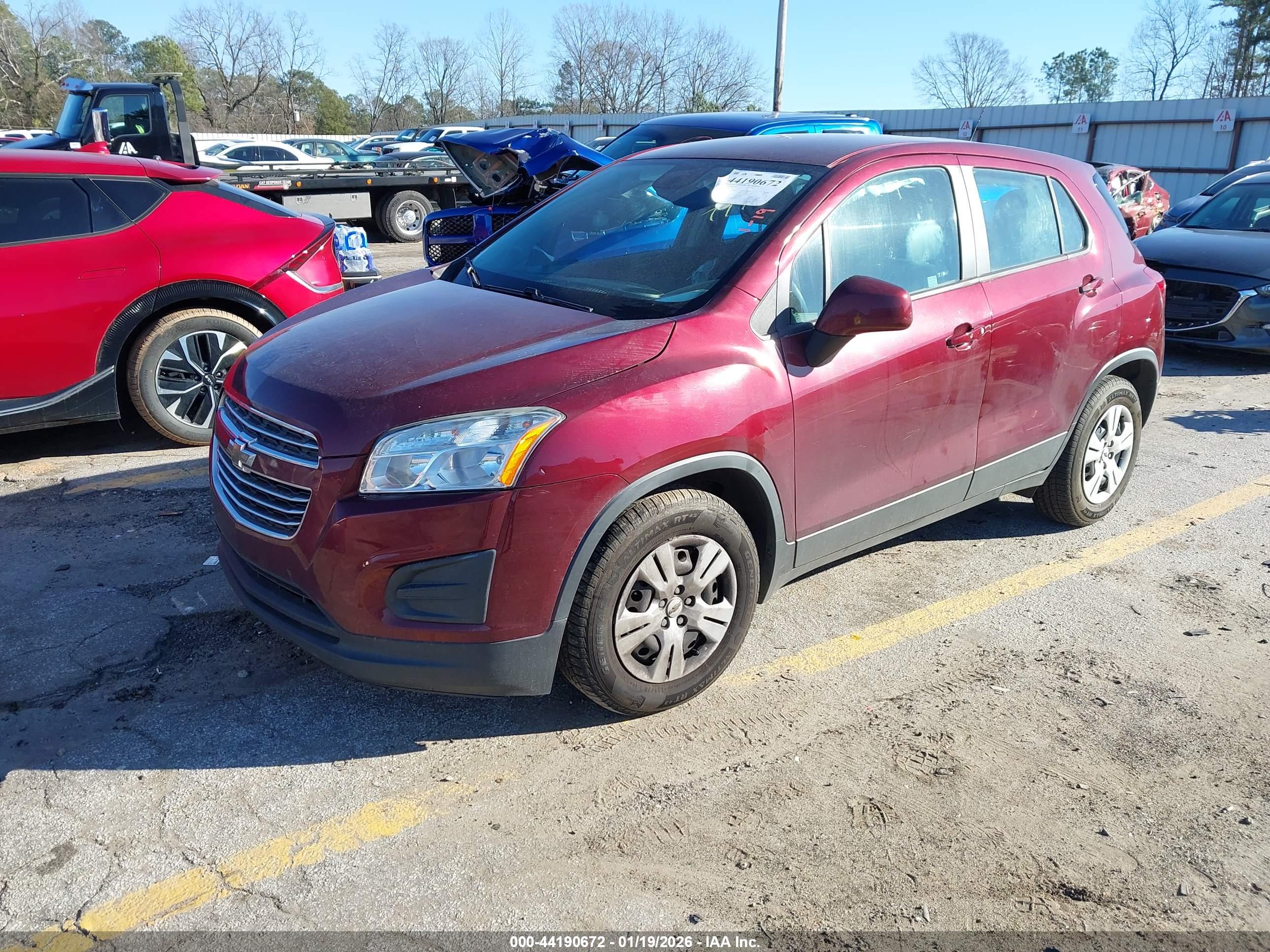 CHEVROLET TRAX image 2