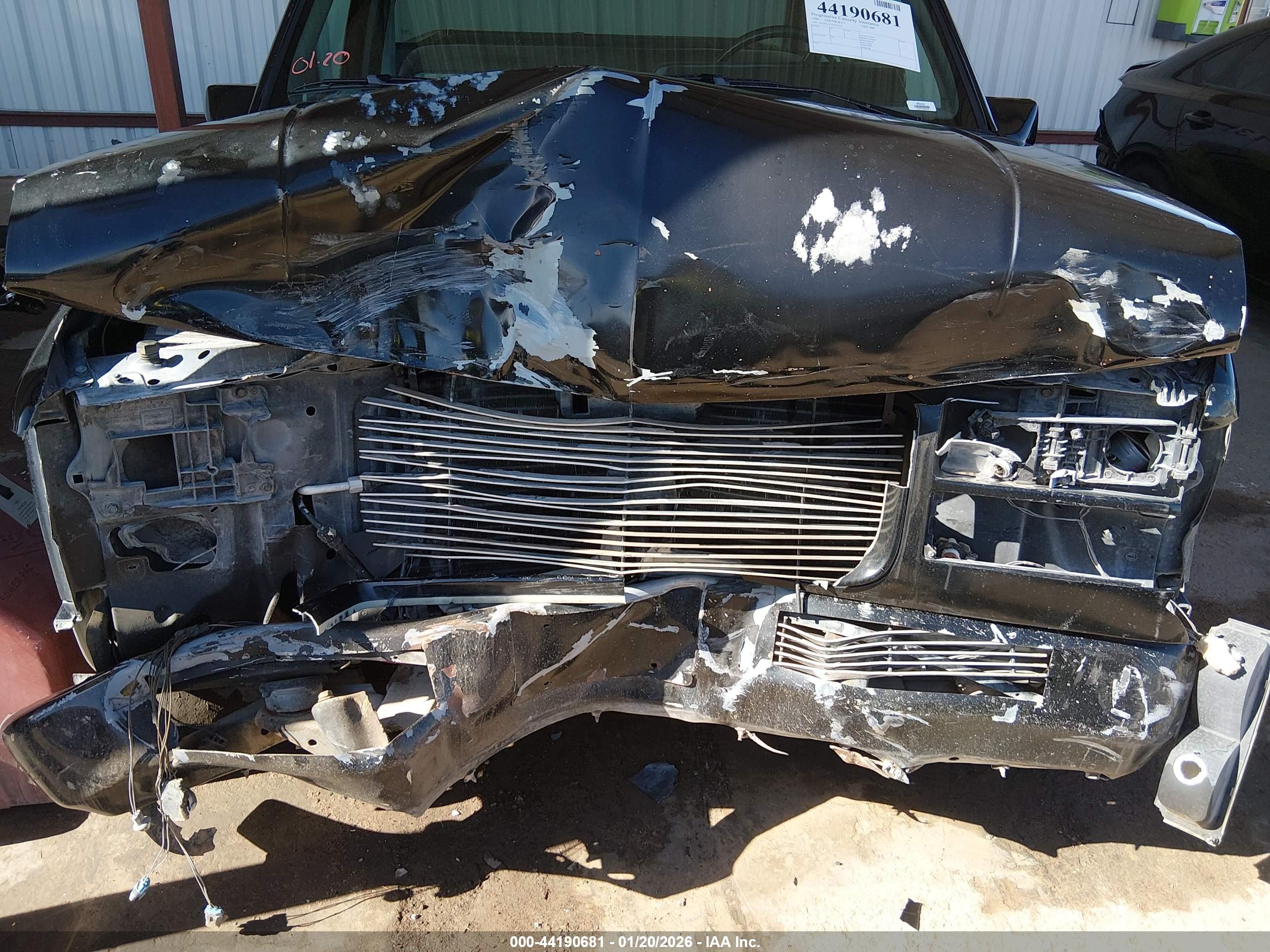 CHEVROLET GMT-400 image 6