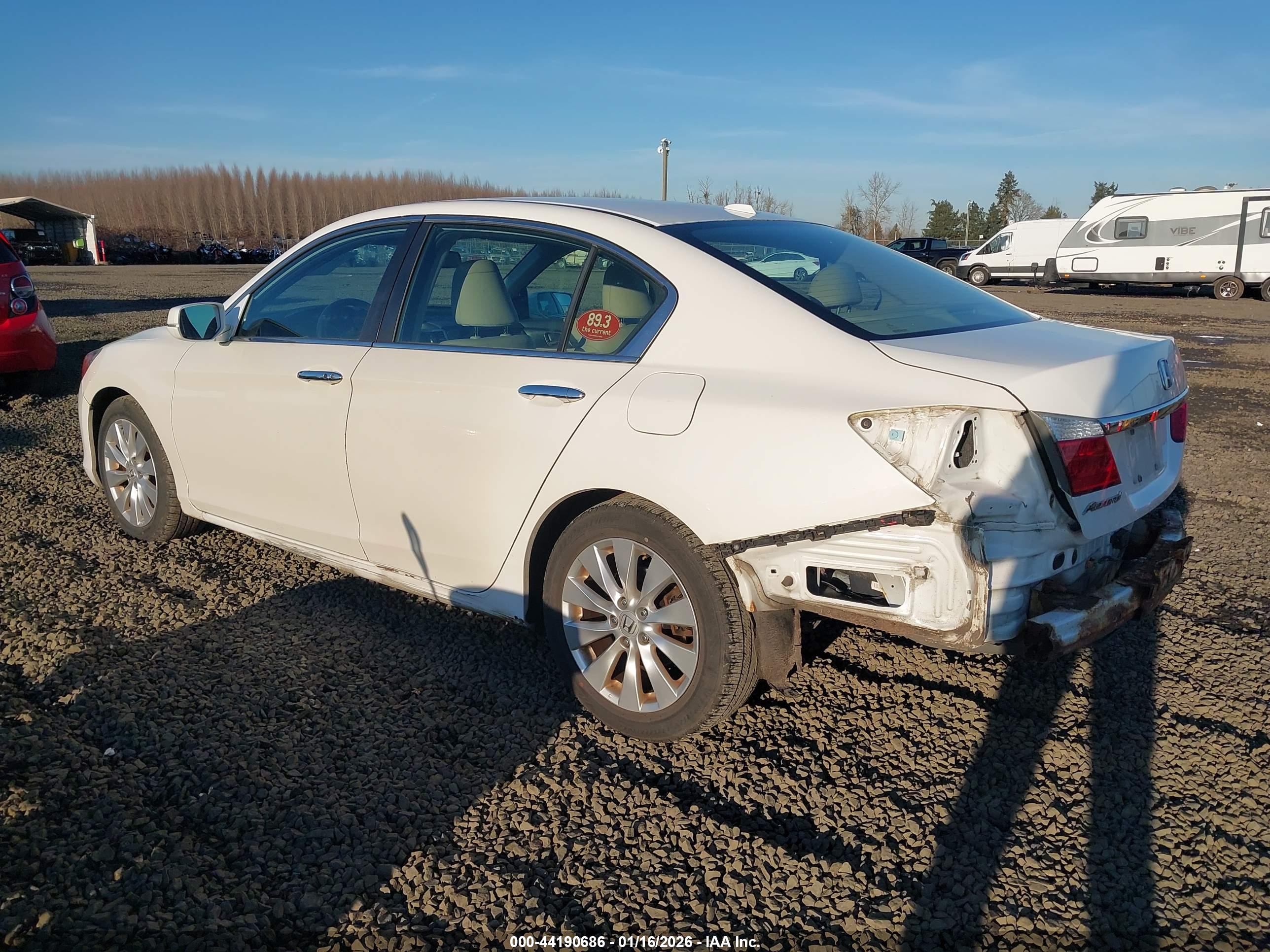 HONDA ACCORD image 3