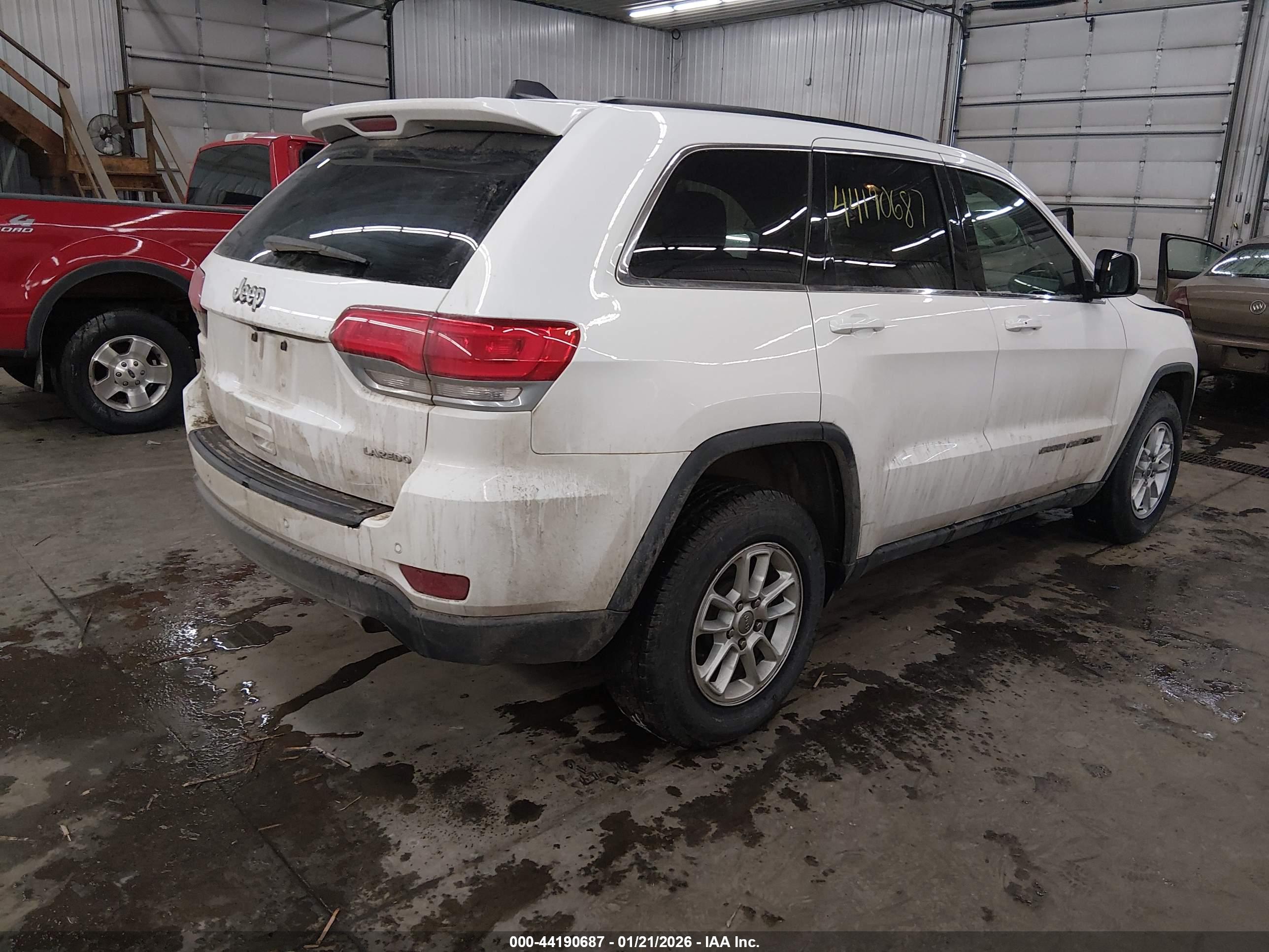JEEP GRAND image 4