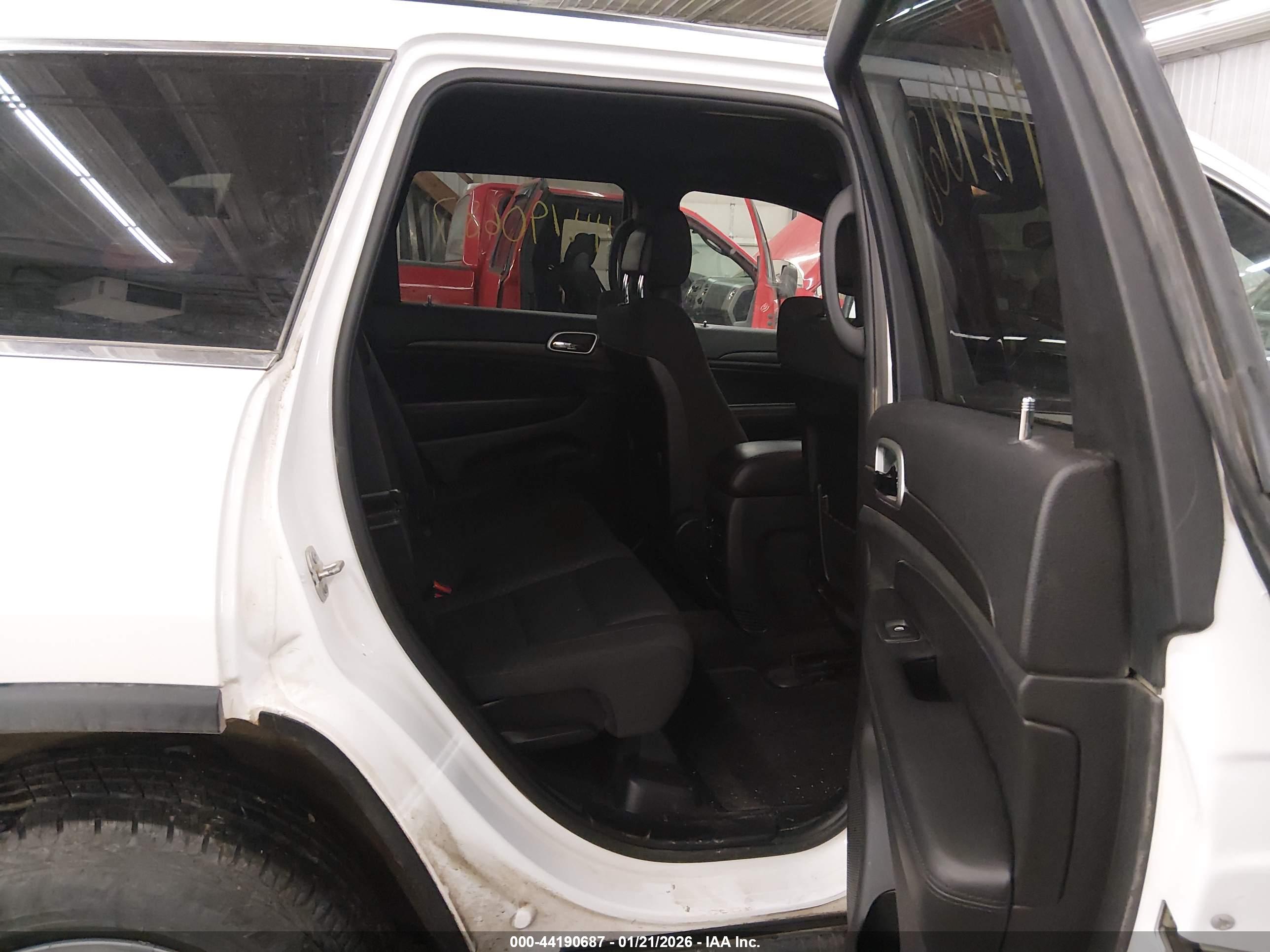 JEEP GRAND image 8