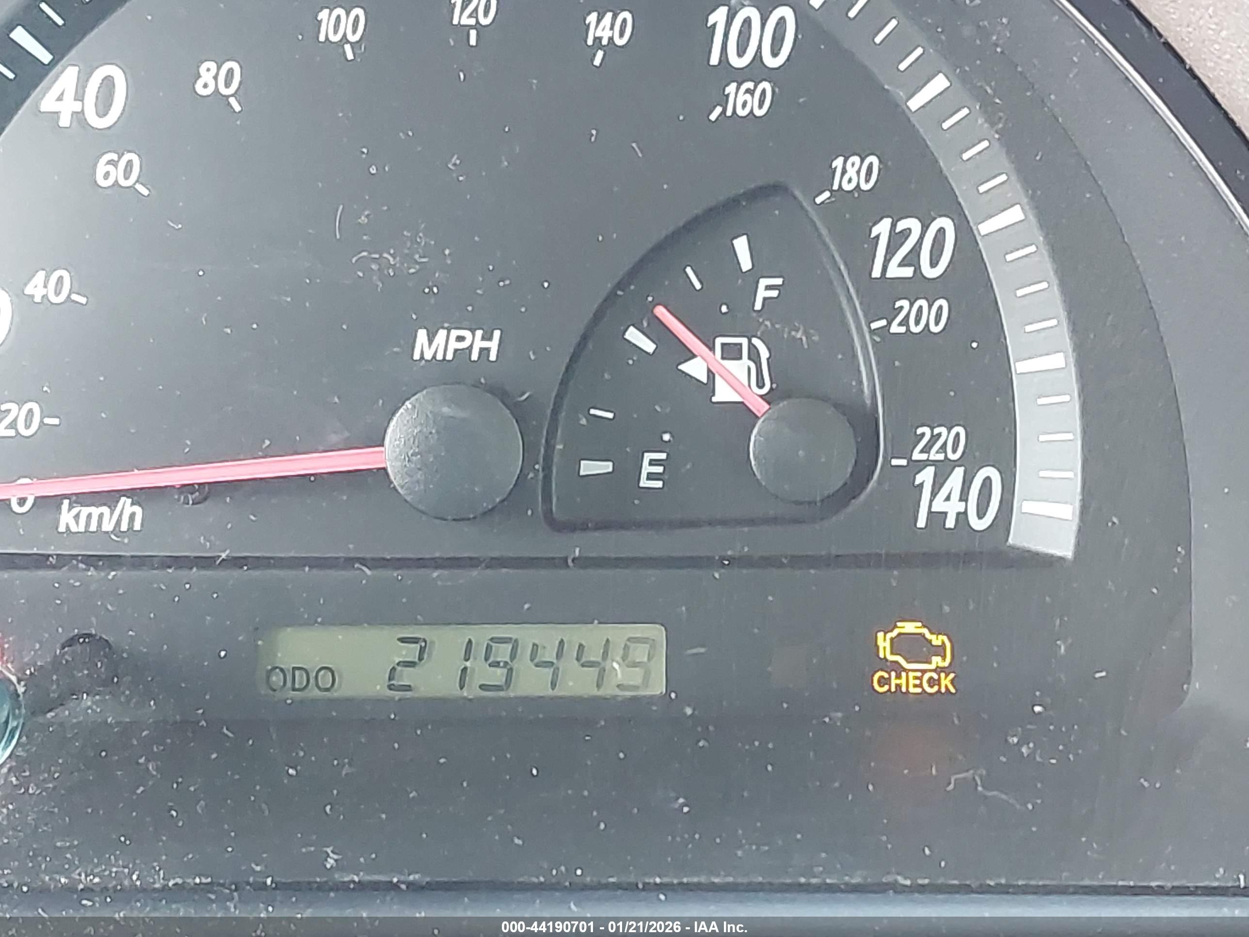 TOYOTA CAMRY image 7