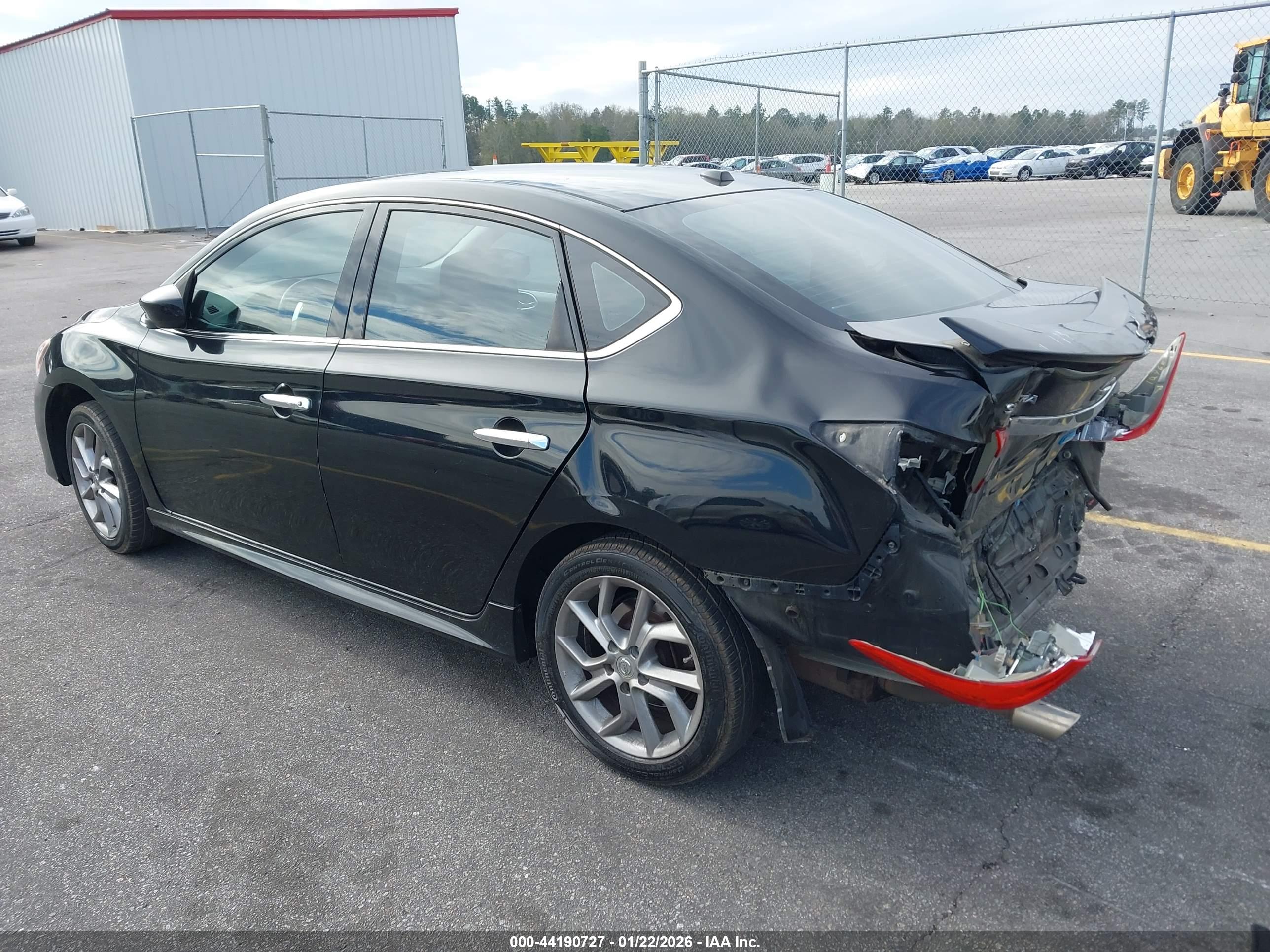 NISSAN SENTRA image 3