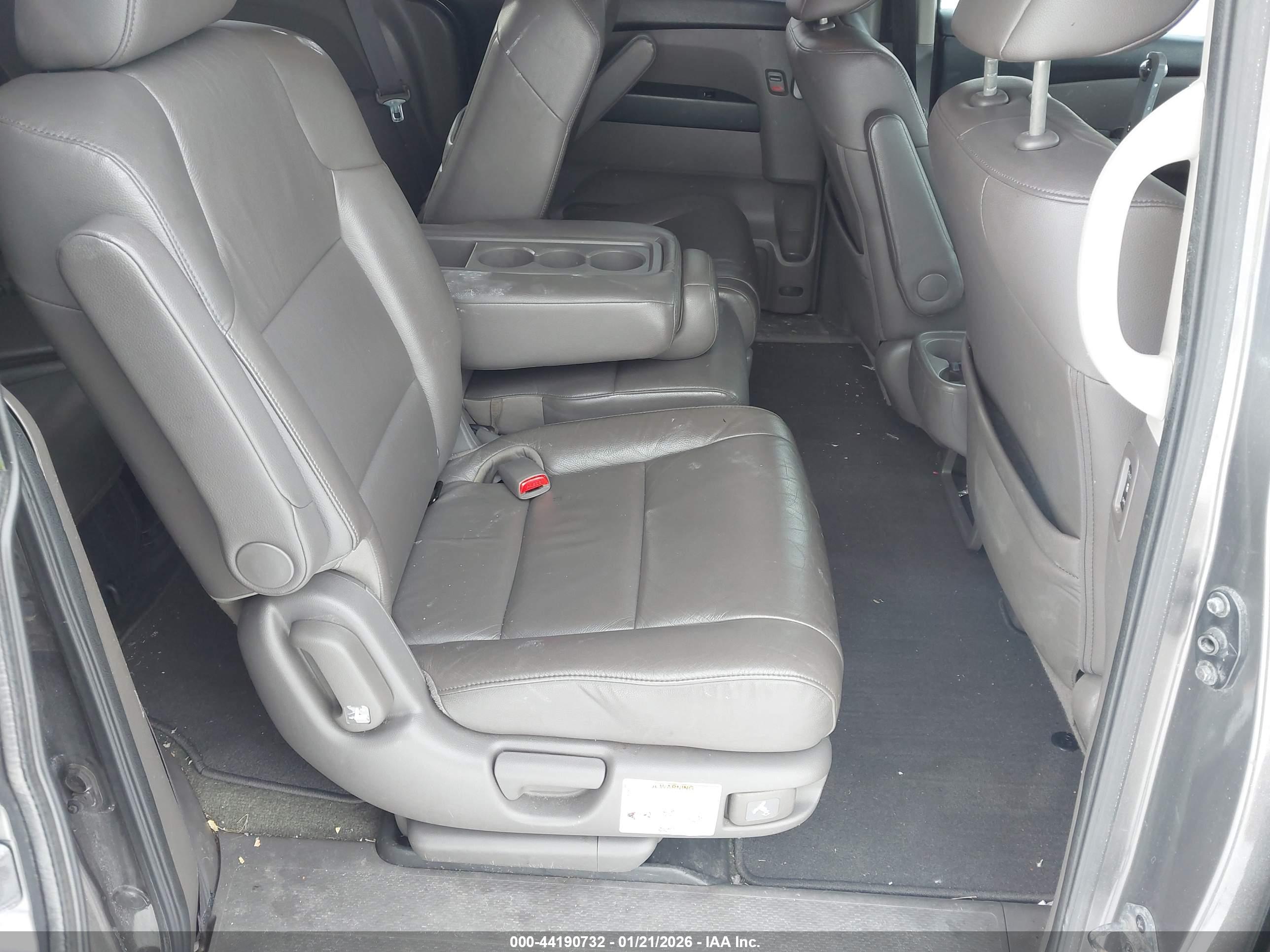 HONDA ODYSSEY image 8