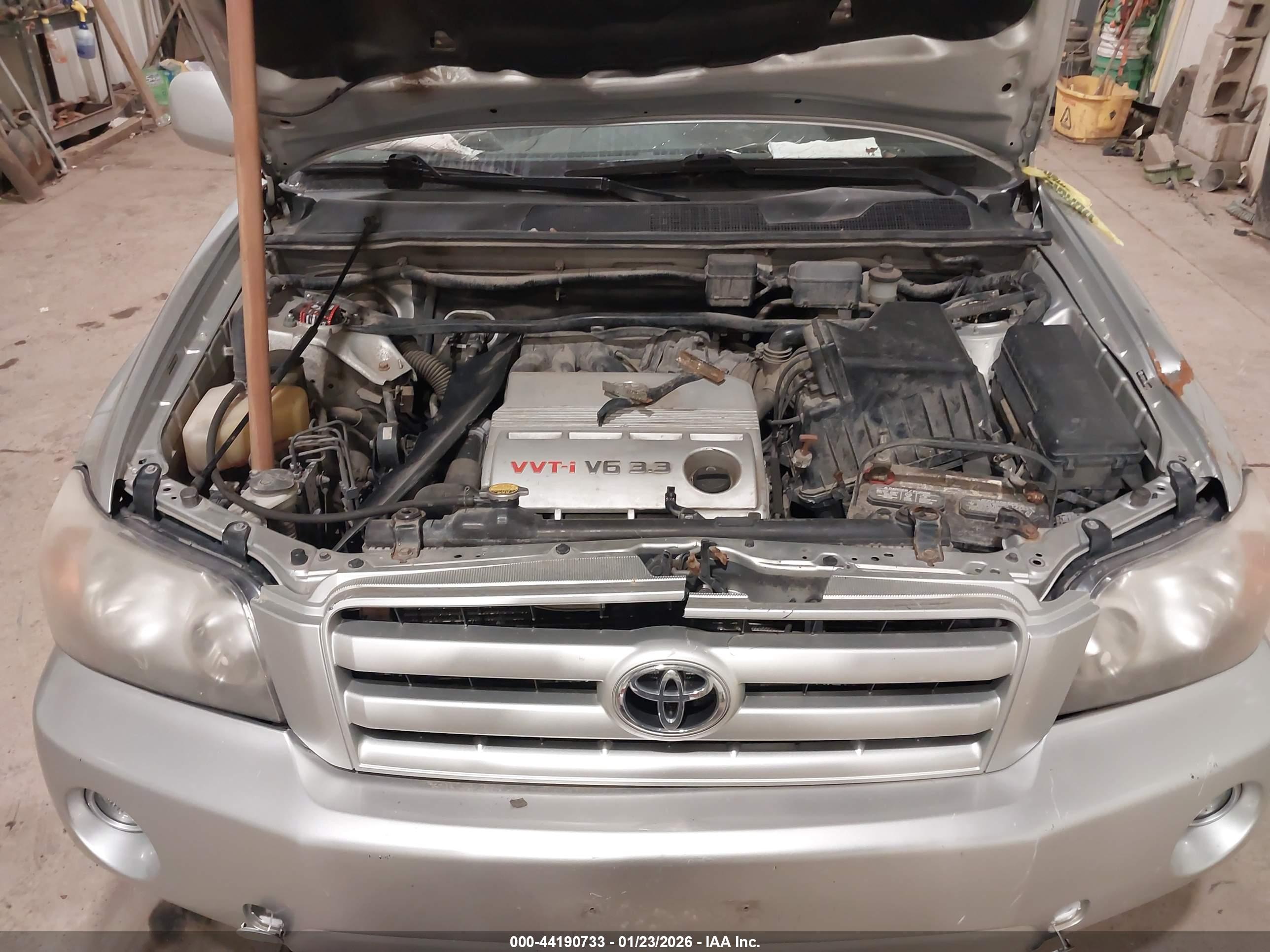 TOYOTA HIGHLANDER image 10