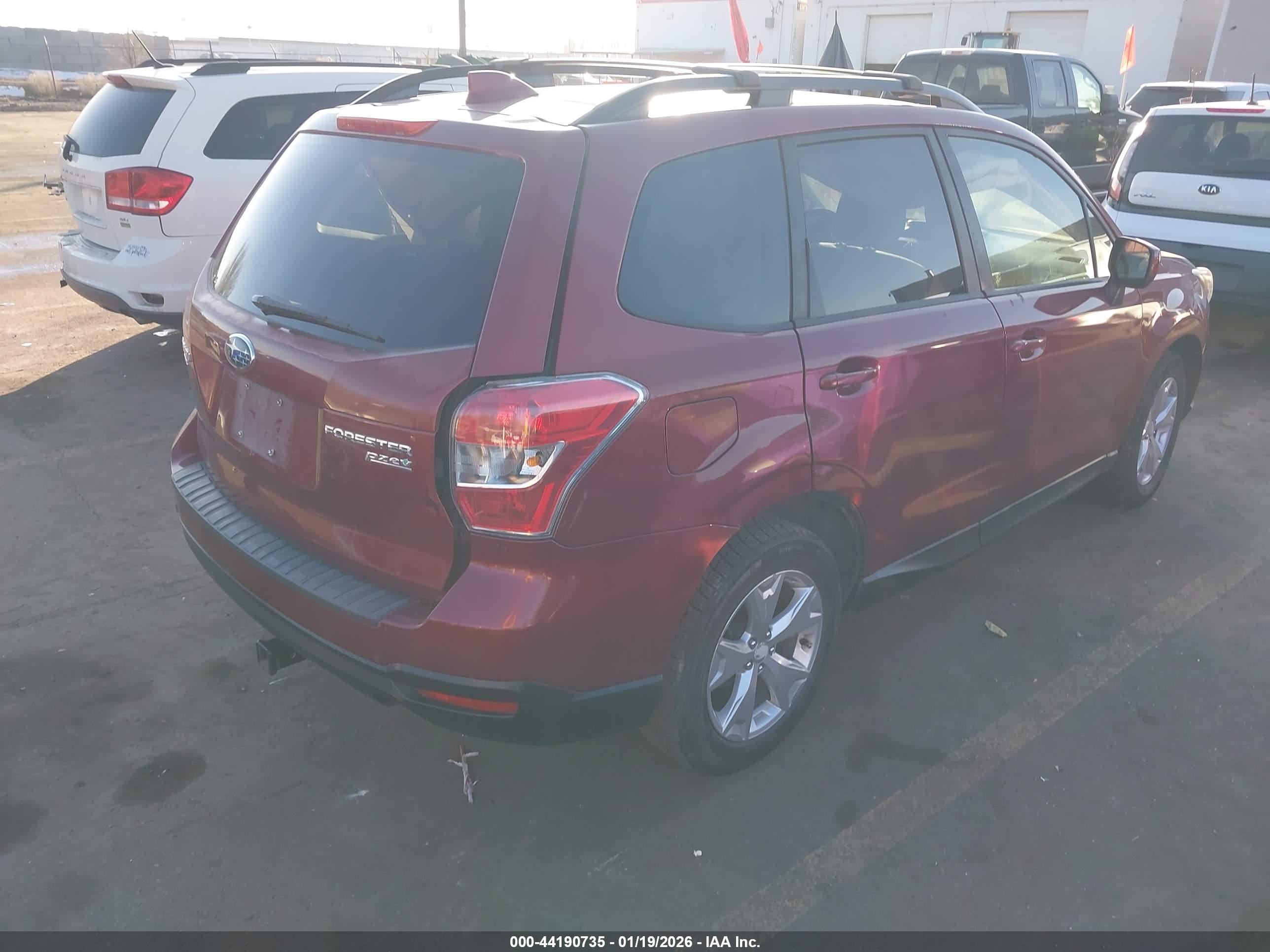 SUBARU FORESTER image 4