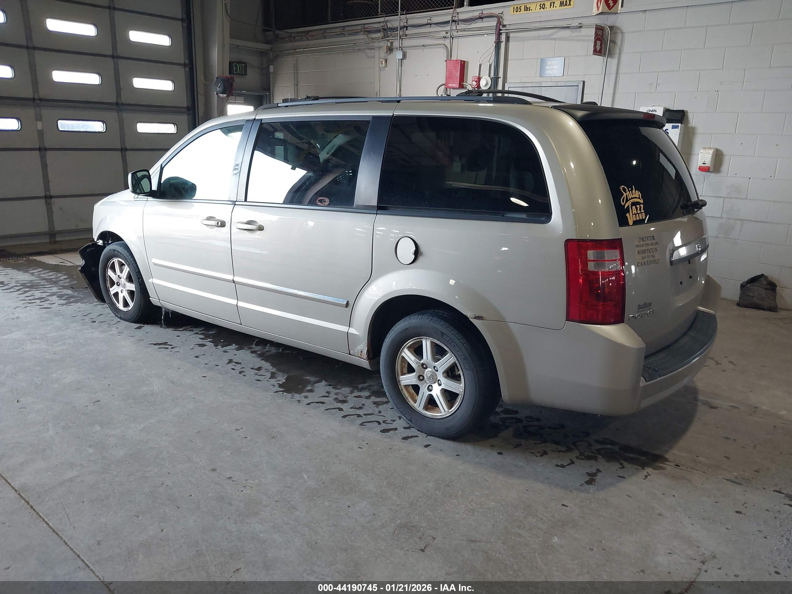 DODGE GRAND image 3