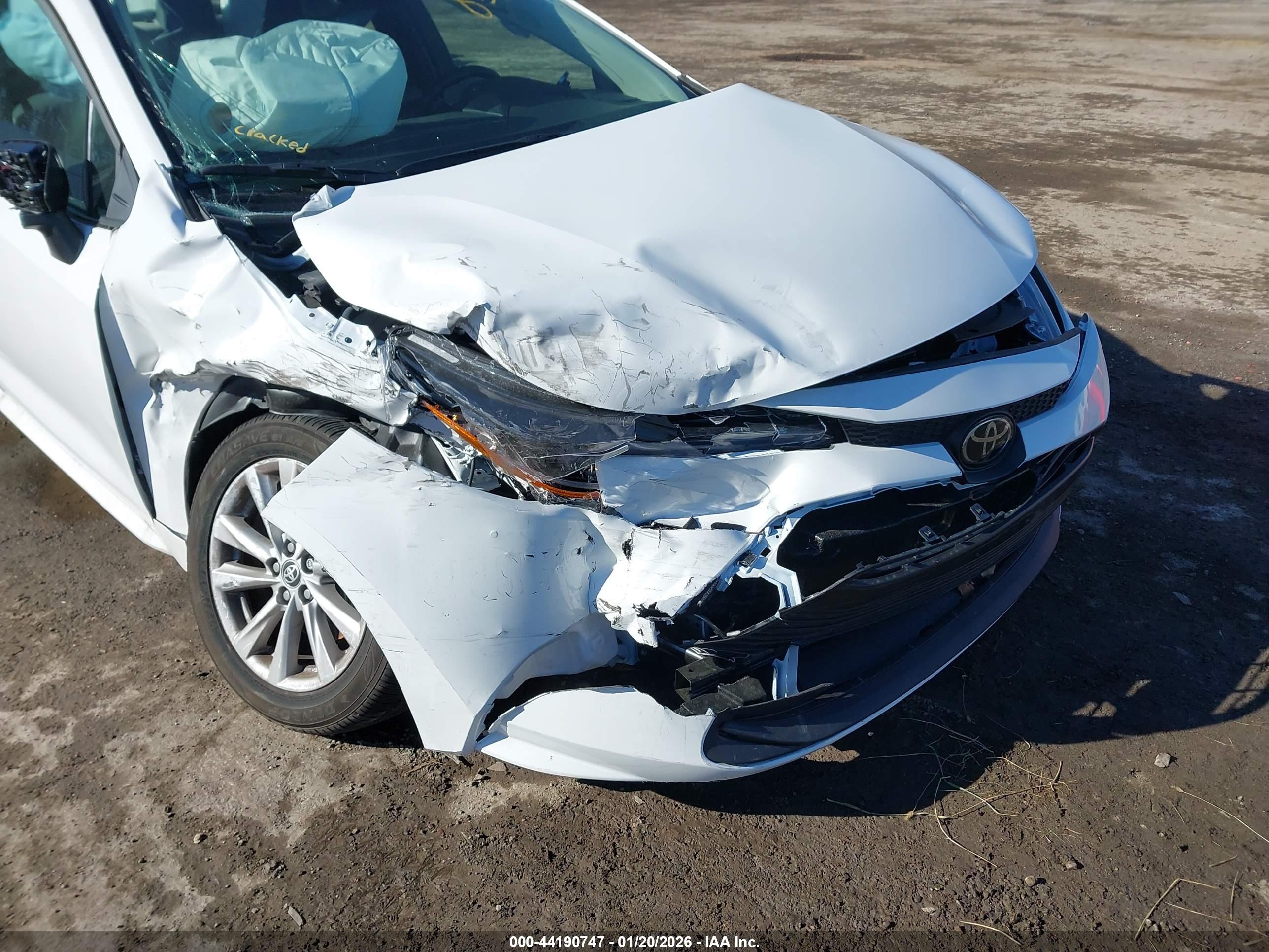 TOYOTA COROLLA image 6