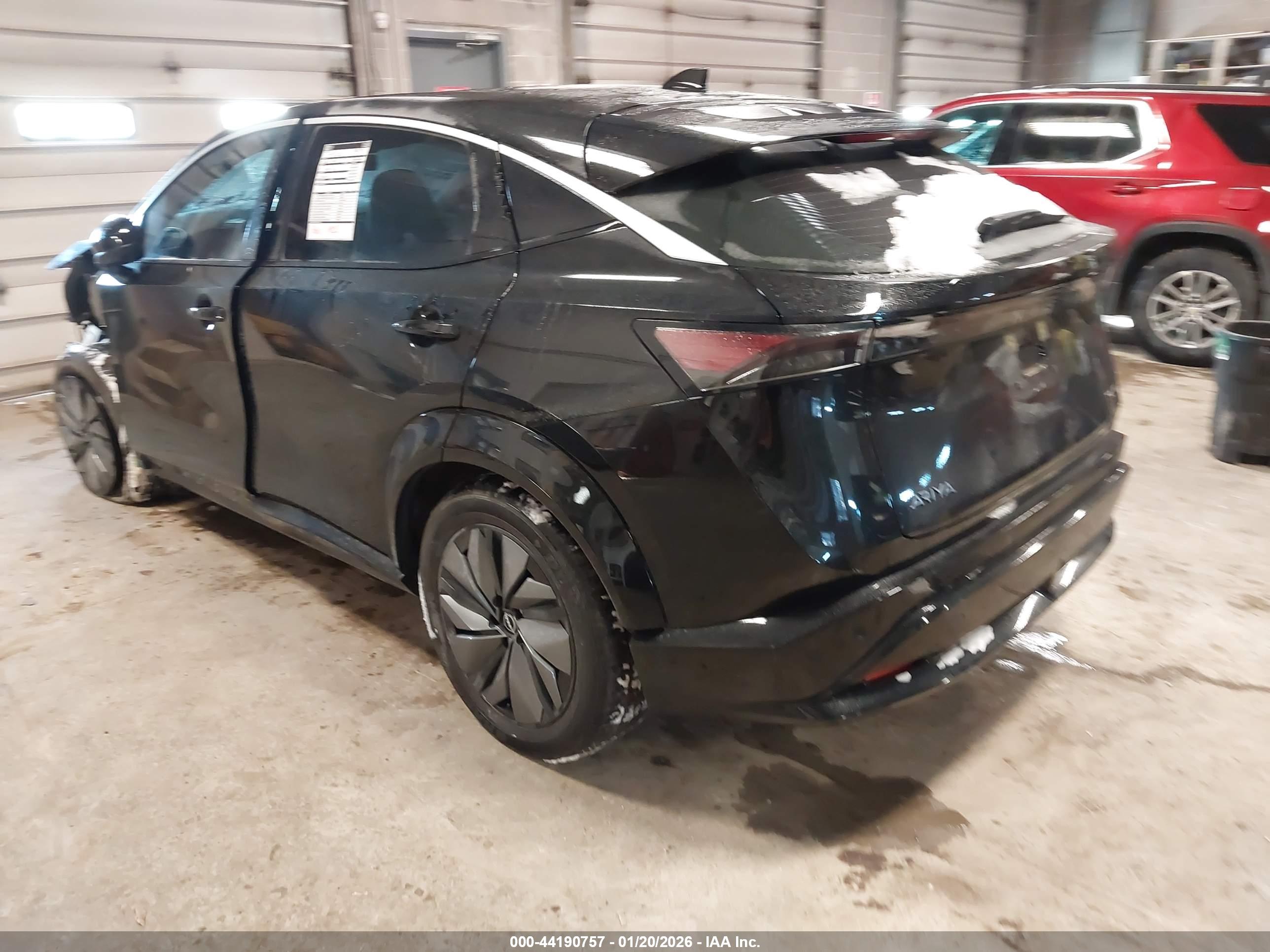 NISSAN ARIYA image 3