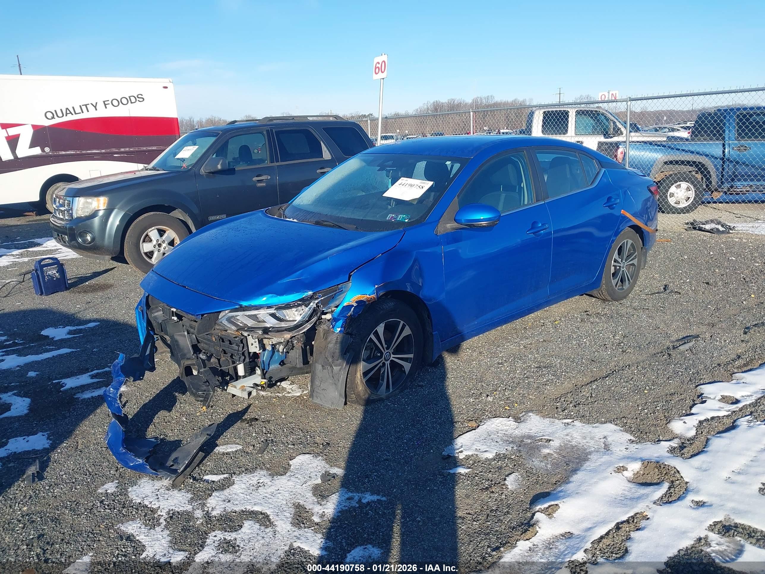 NISSAN SENTRA image 2