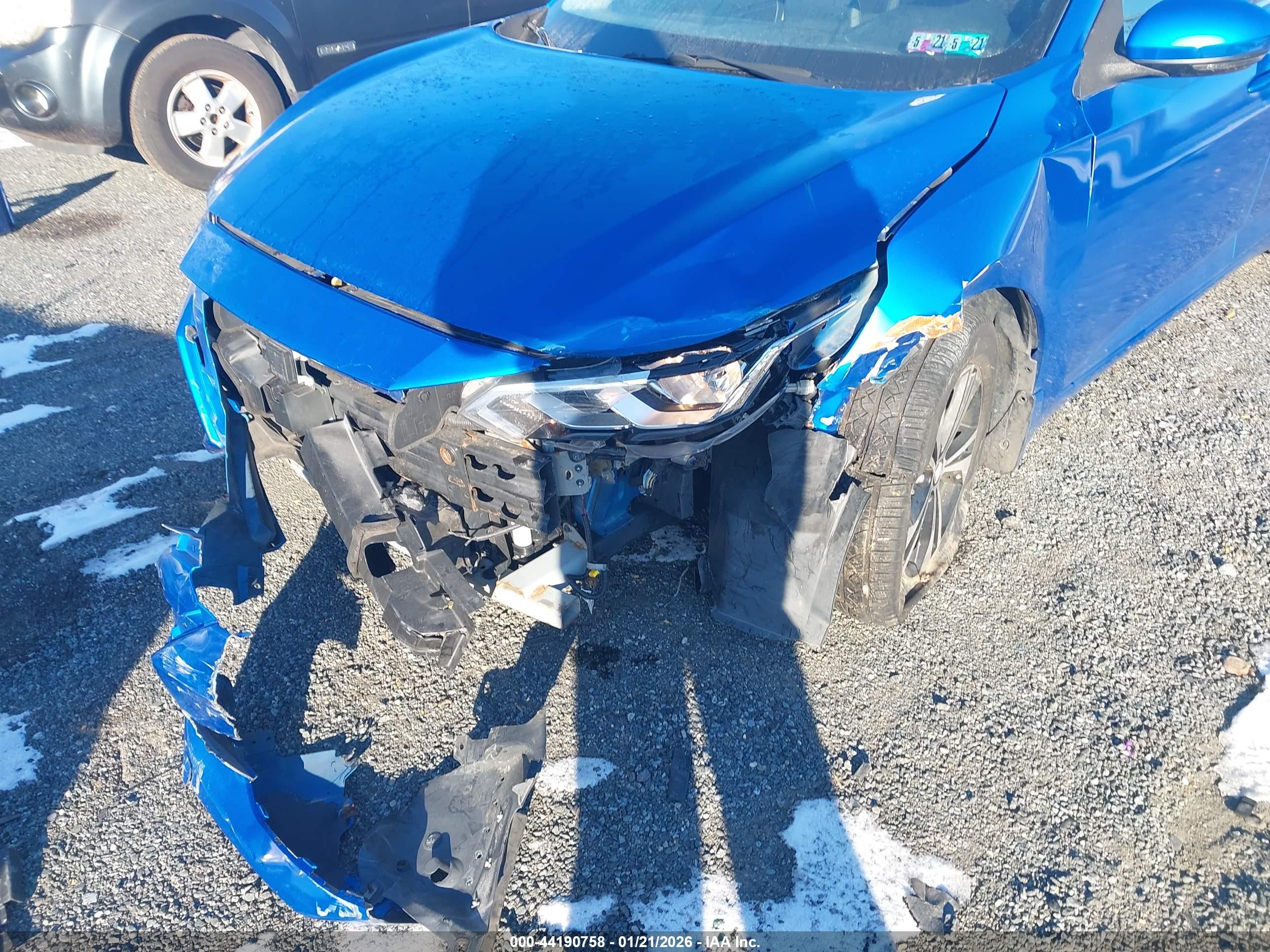 NISSAN SENTRA image 6
