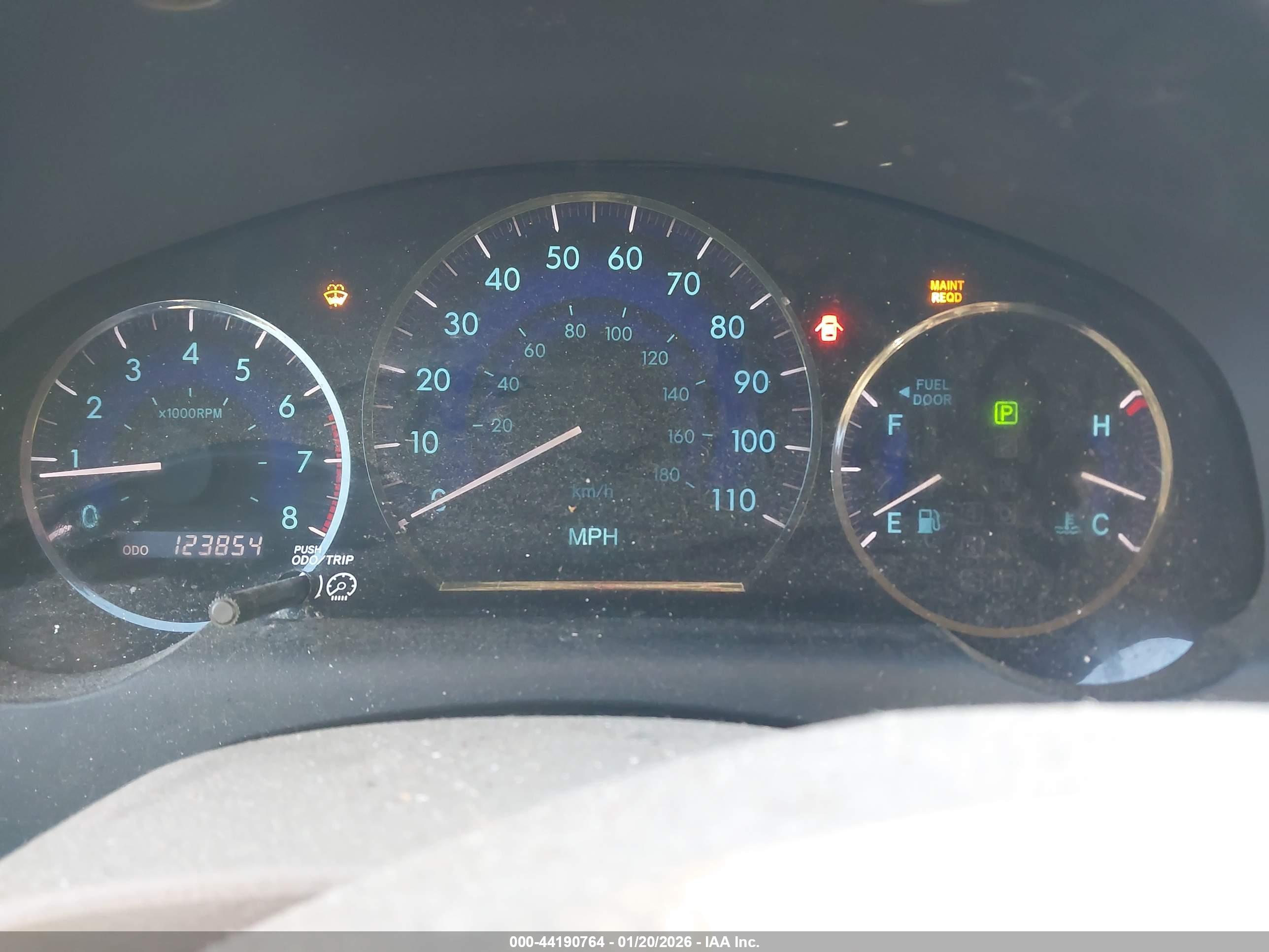TOYOTA SIENNA image 7