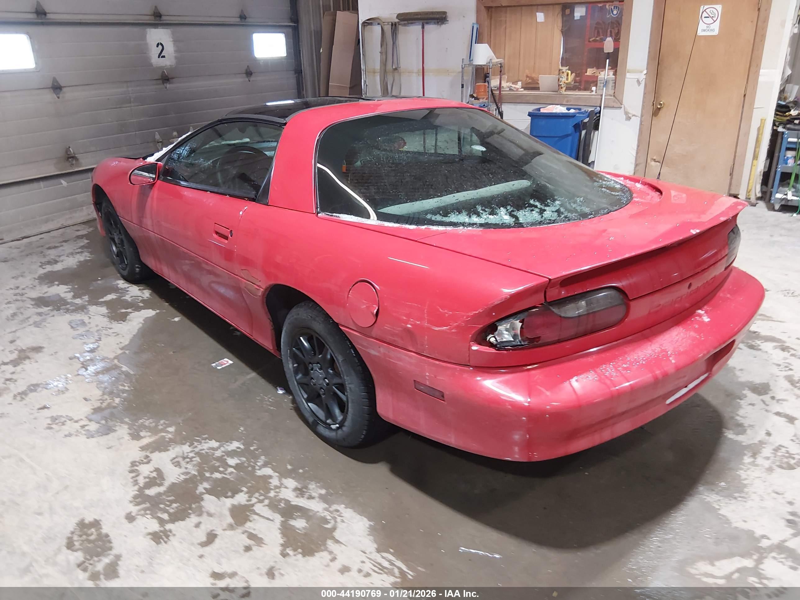 CHEVROLET CAMARO image 3