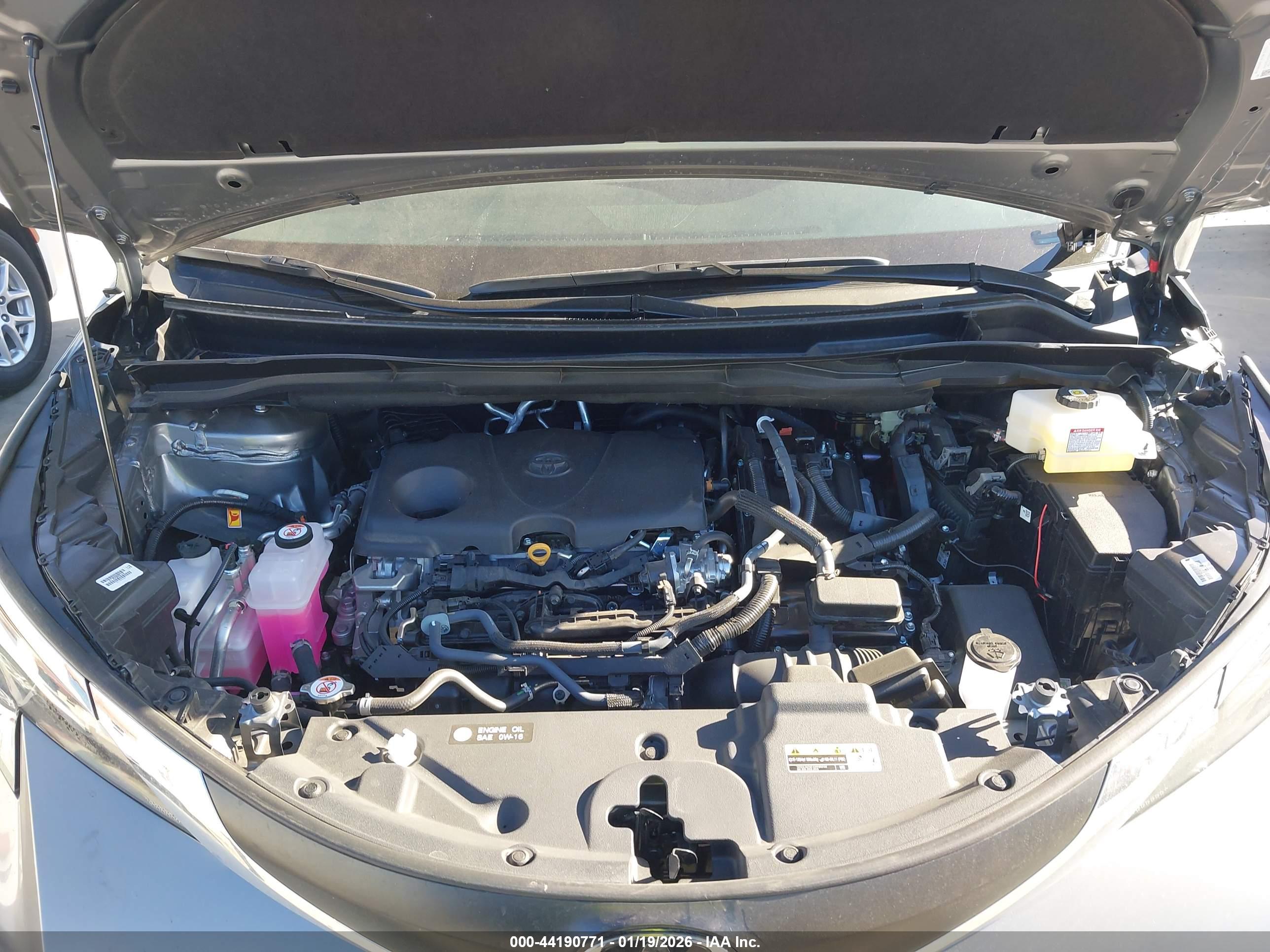 TOYOTA SIENNA image 10