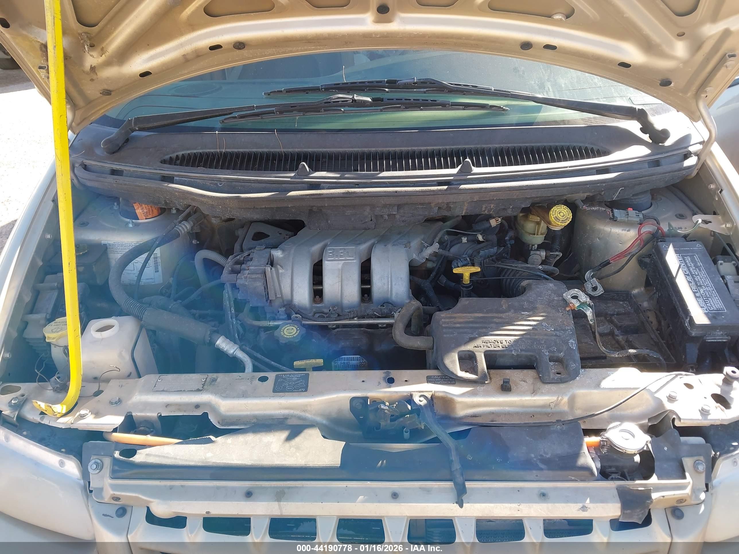 CHRYSLER GRAND image 10