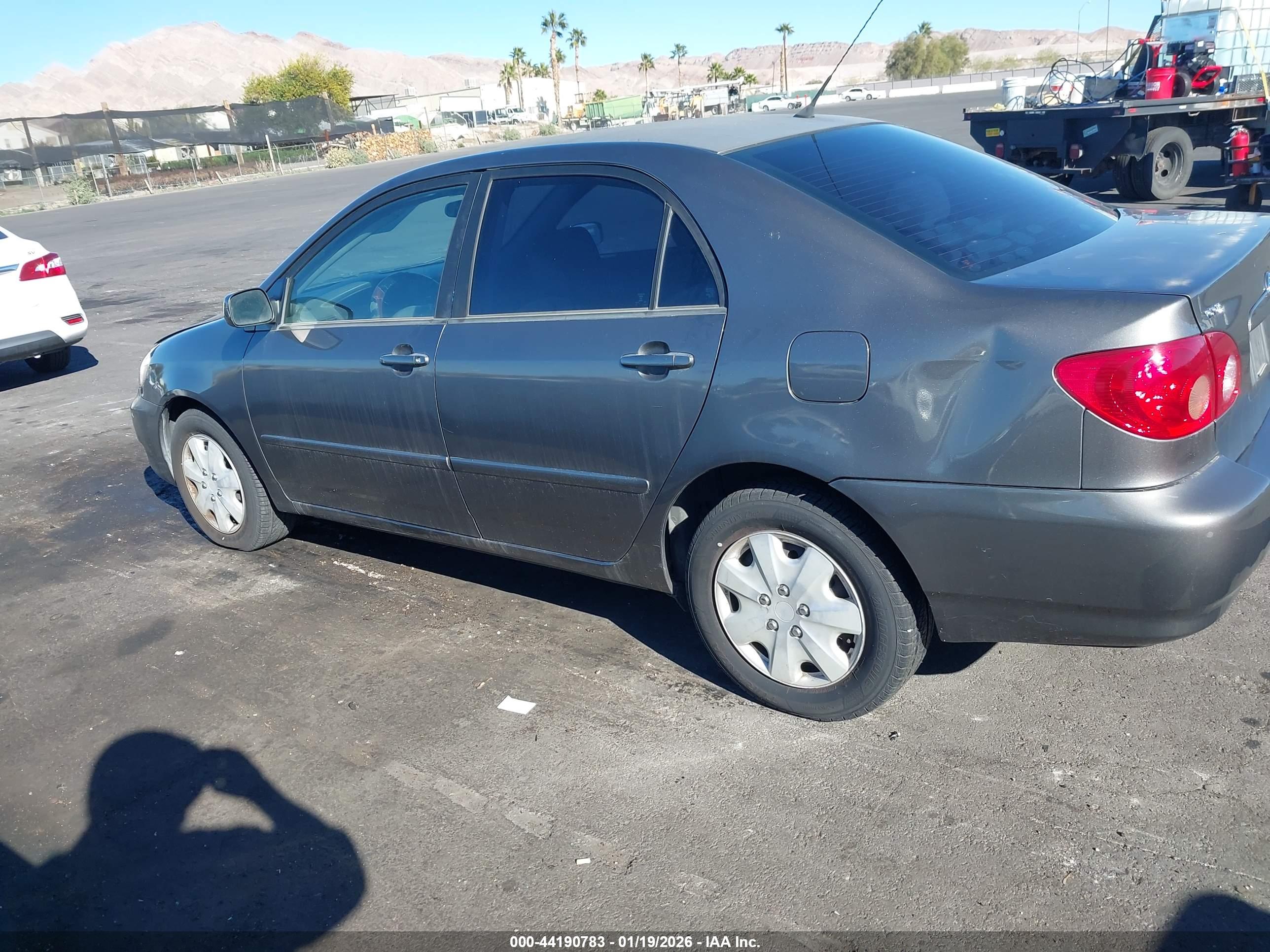 TOYOTA COROLLA image 6