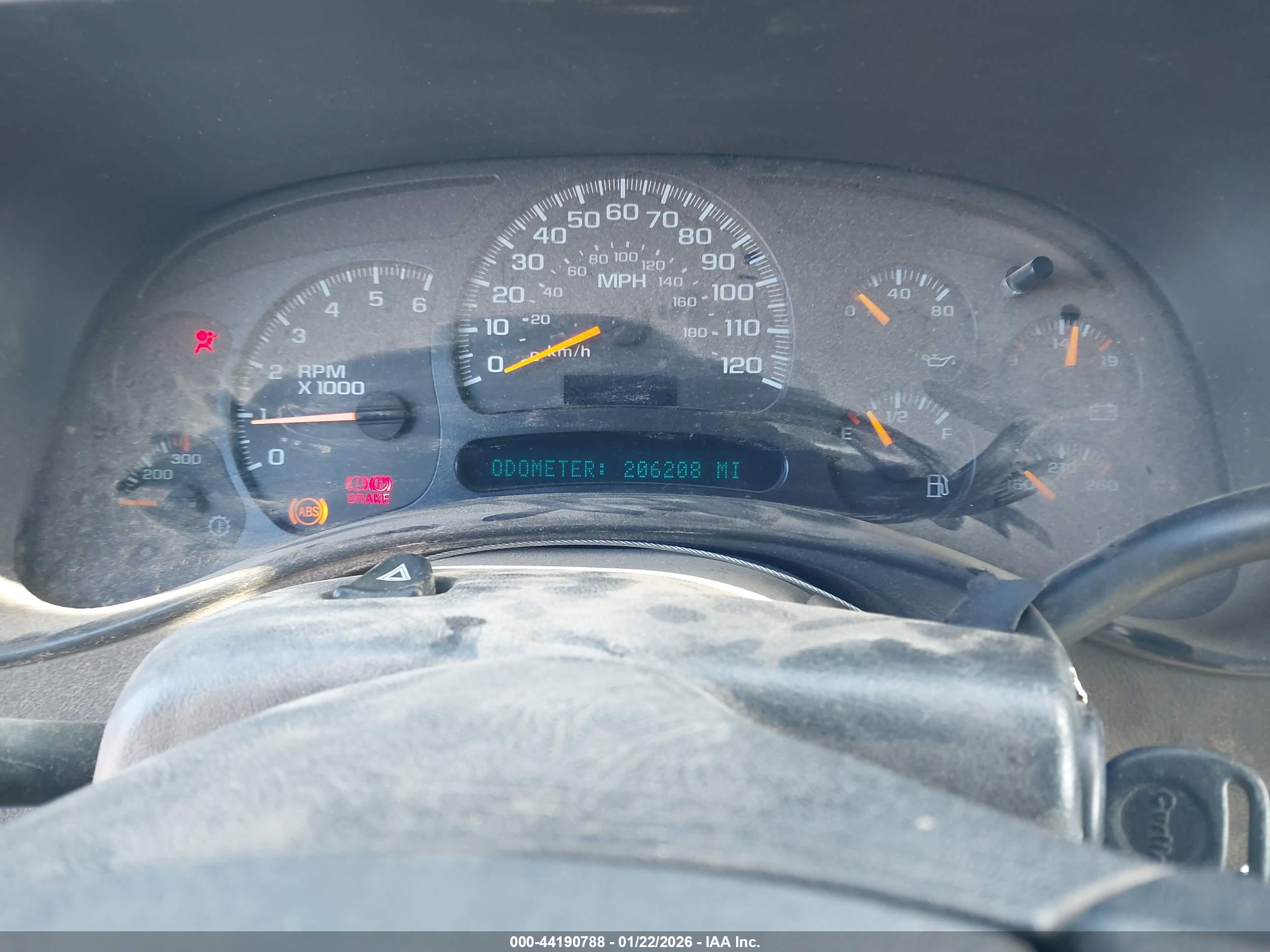 CHEVROLET SILVERADO image 7
