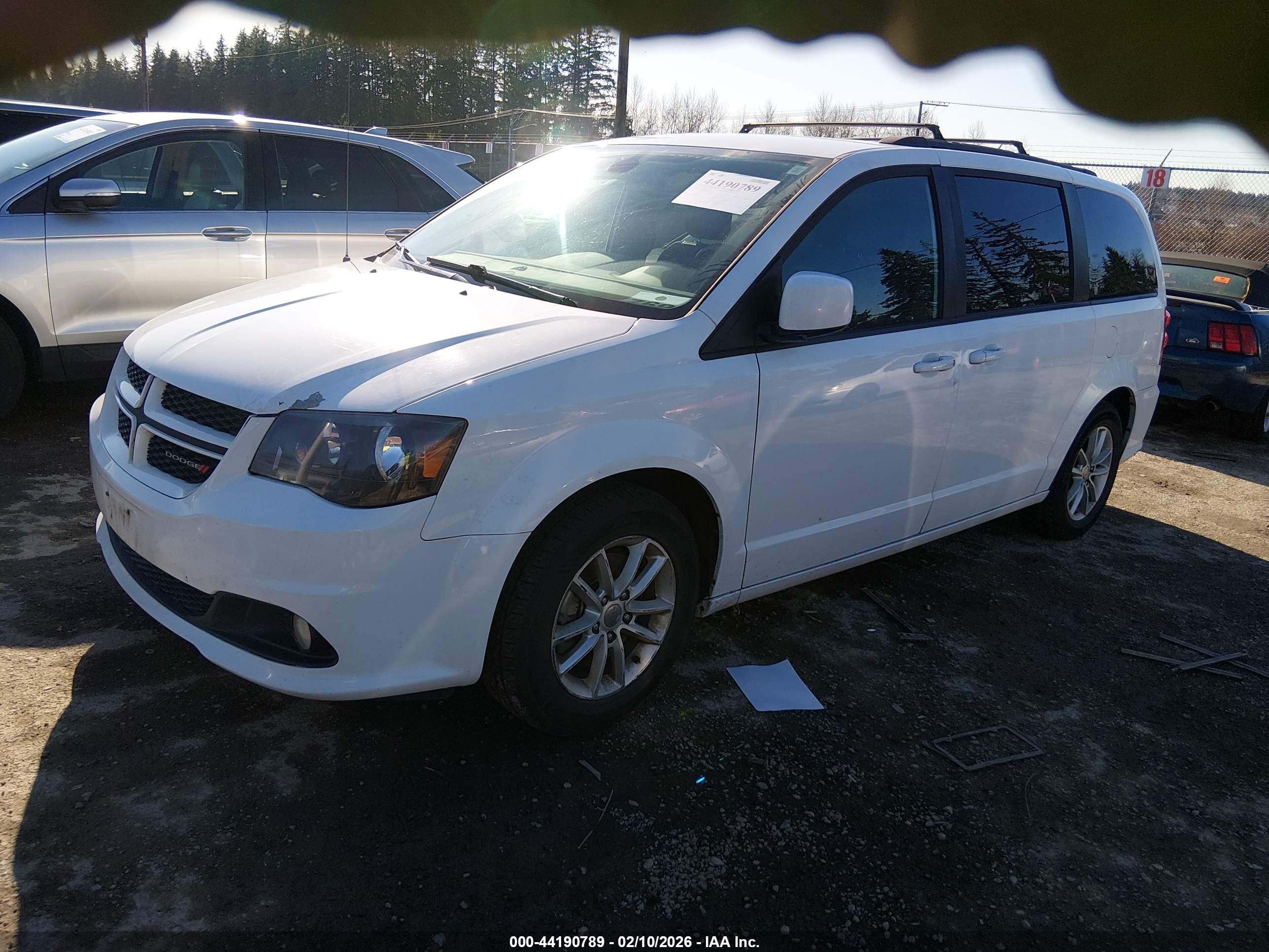DODGE GRAND image 2