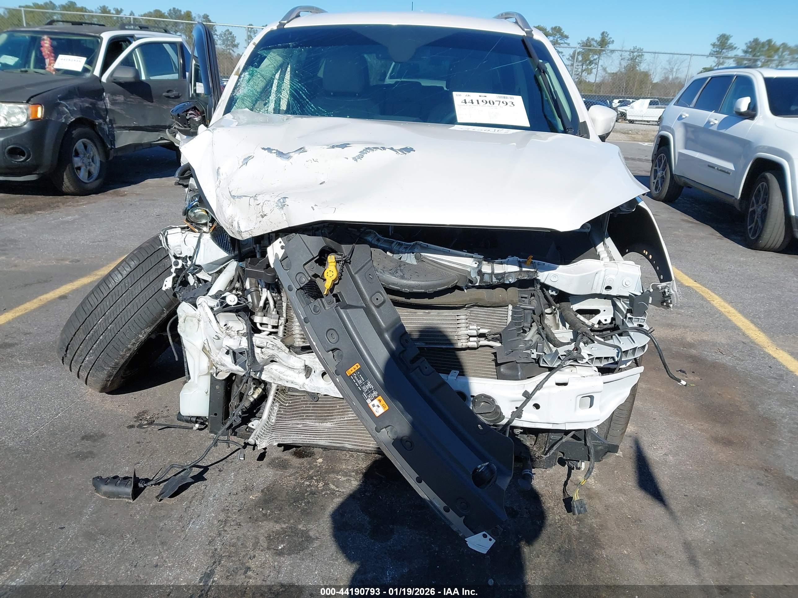 FORD ESCAPE image 6