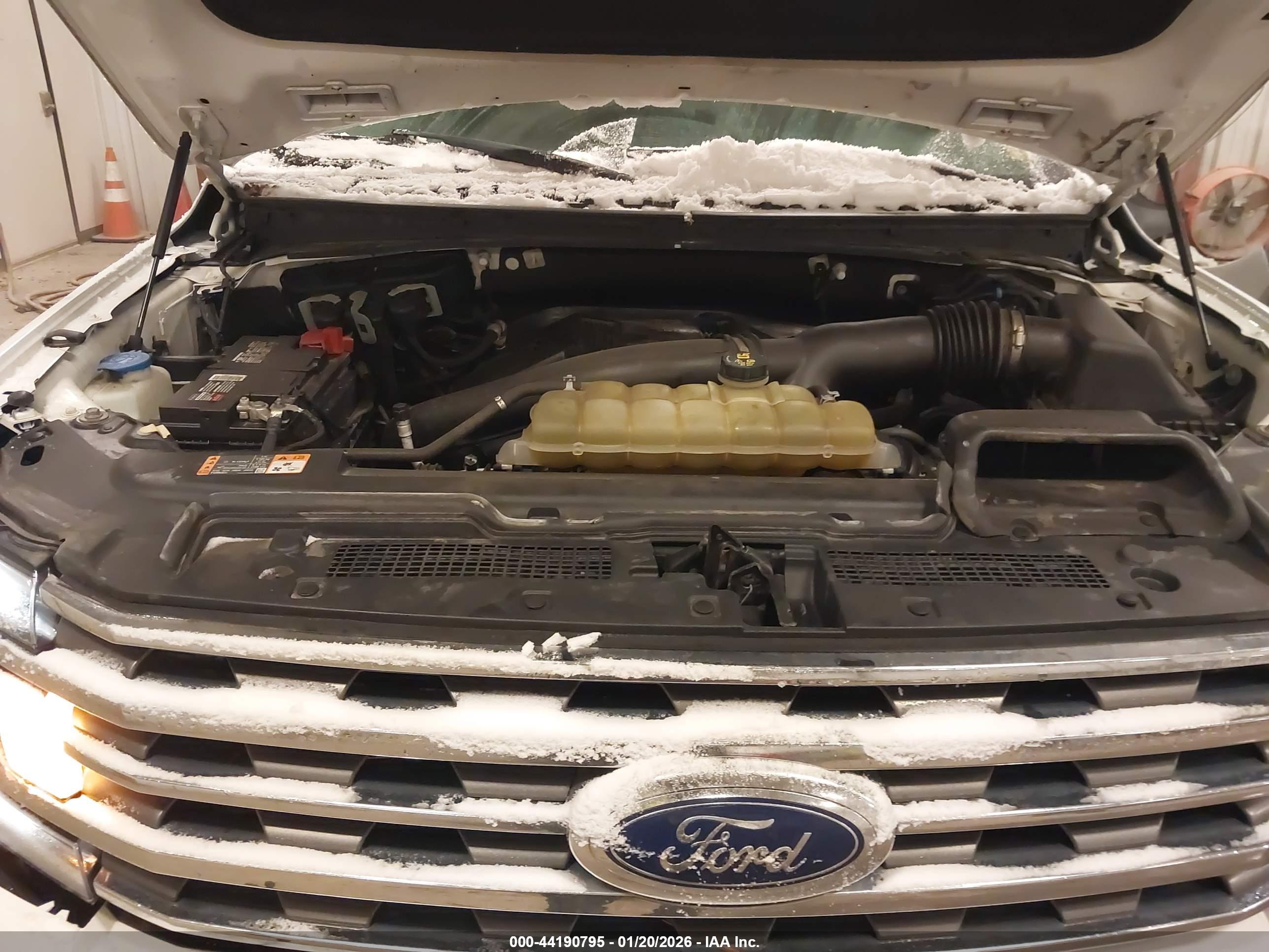 FORD EXPEDITION image 10