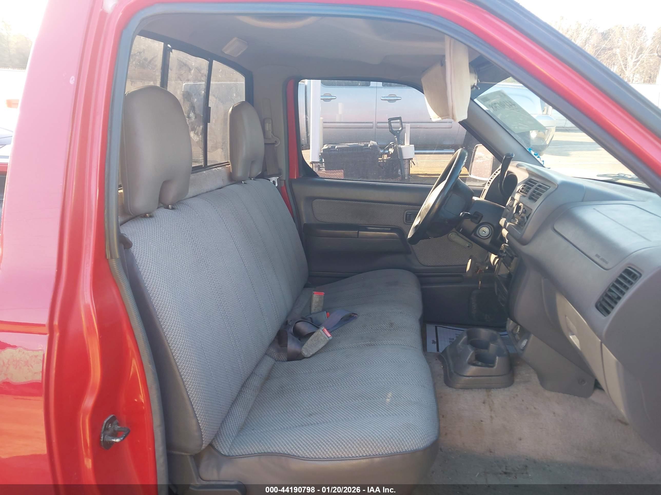NISSAN FRONTIER image 8