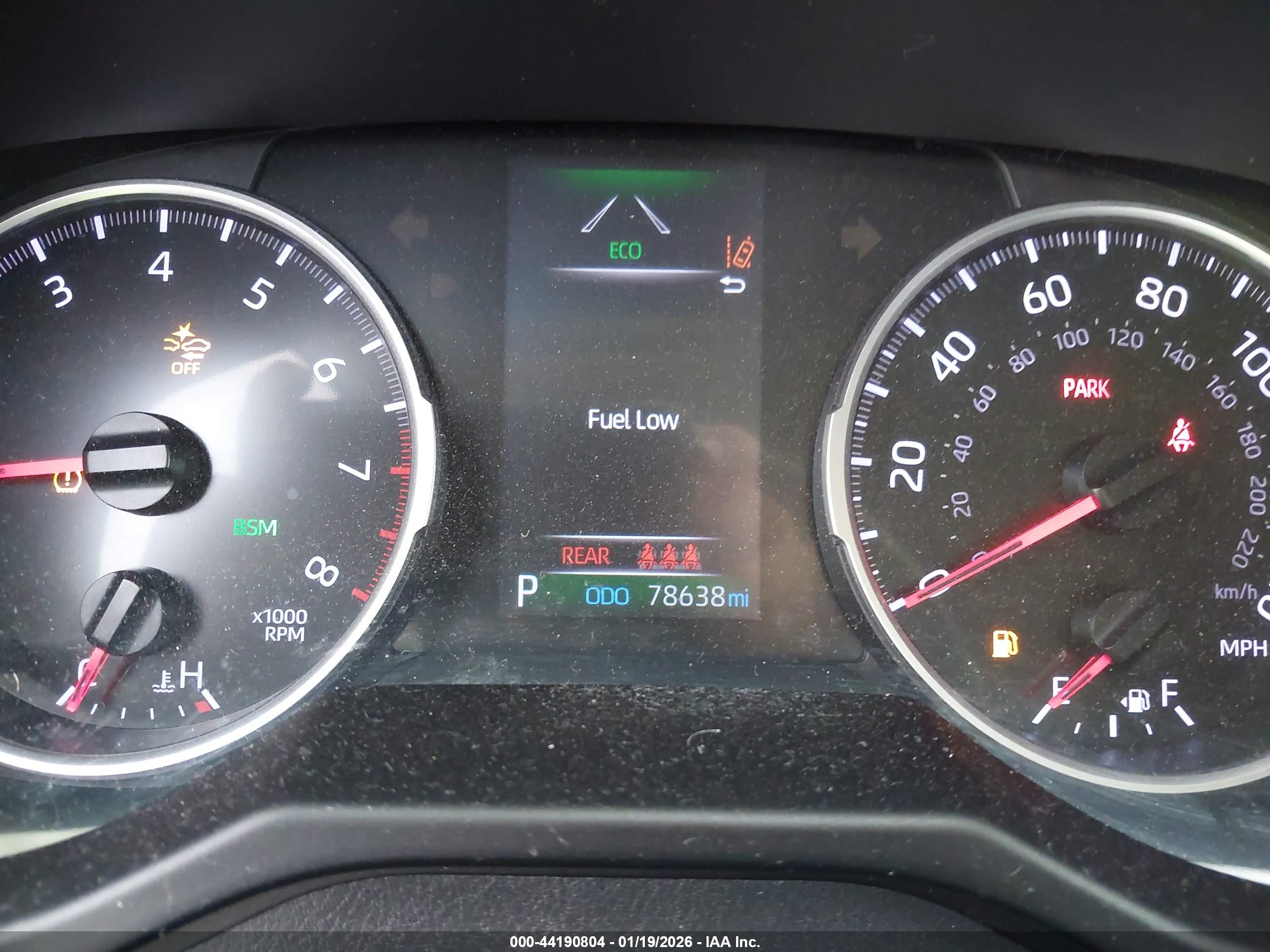 TOYOTA RAV4 image 7