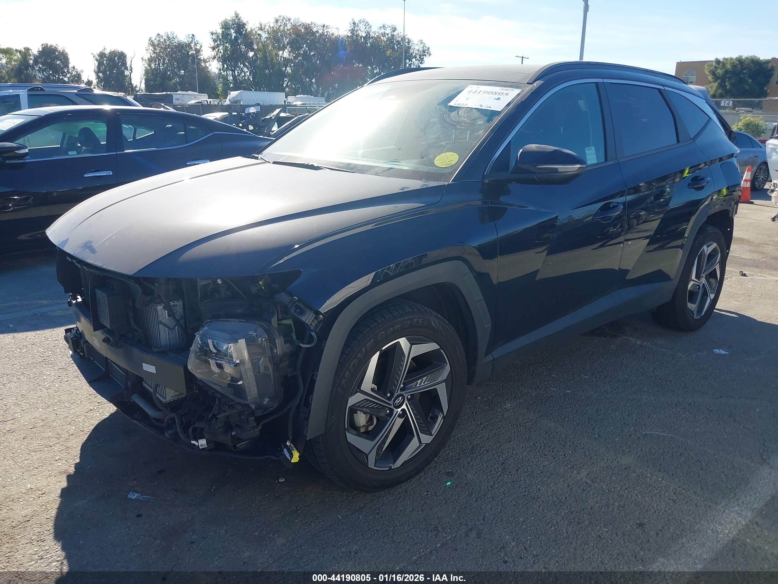 HYUNDAI TUCSON image 2