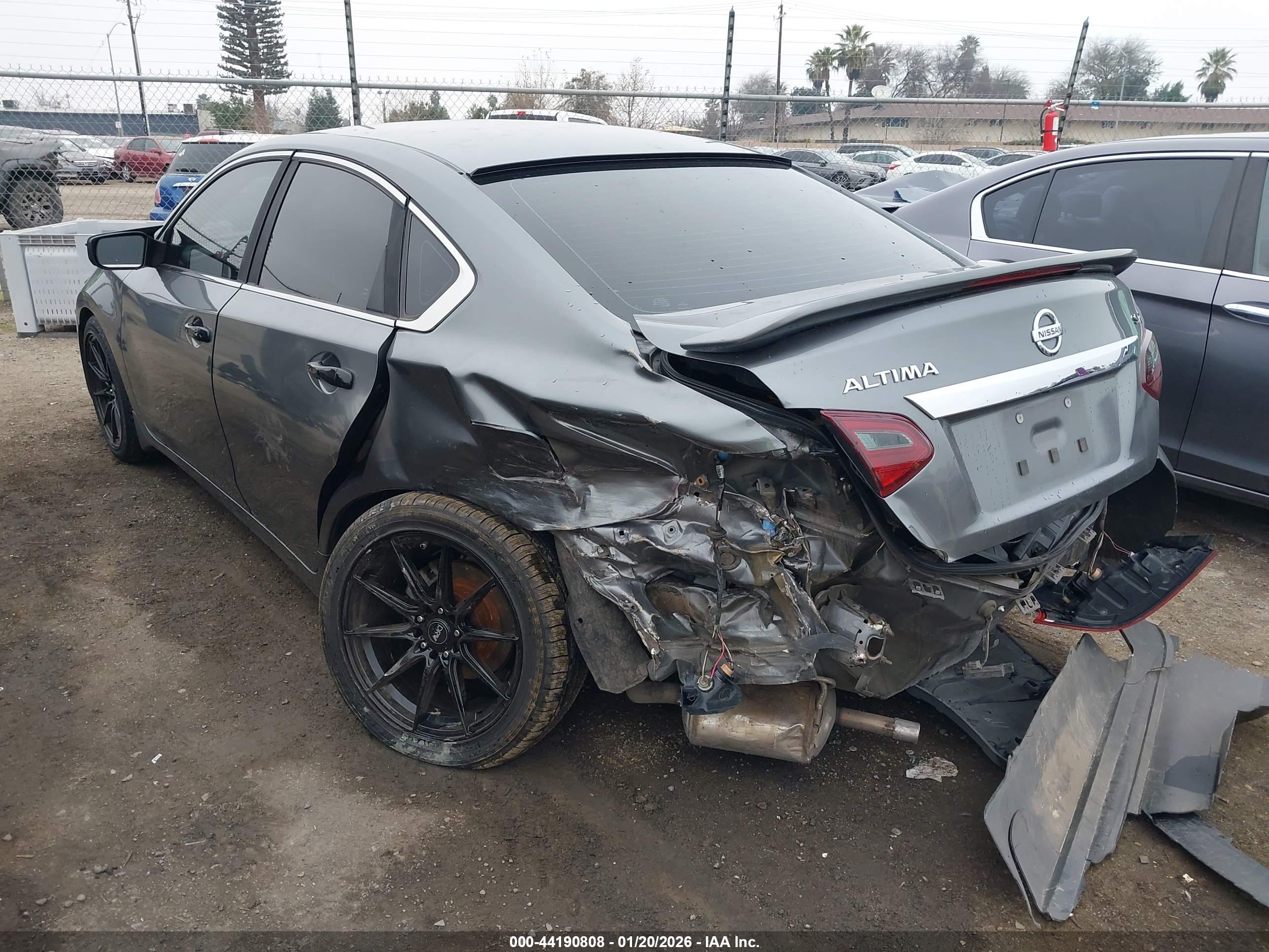 NISSAN ALTIMA image 3