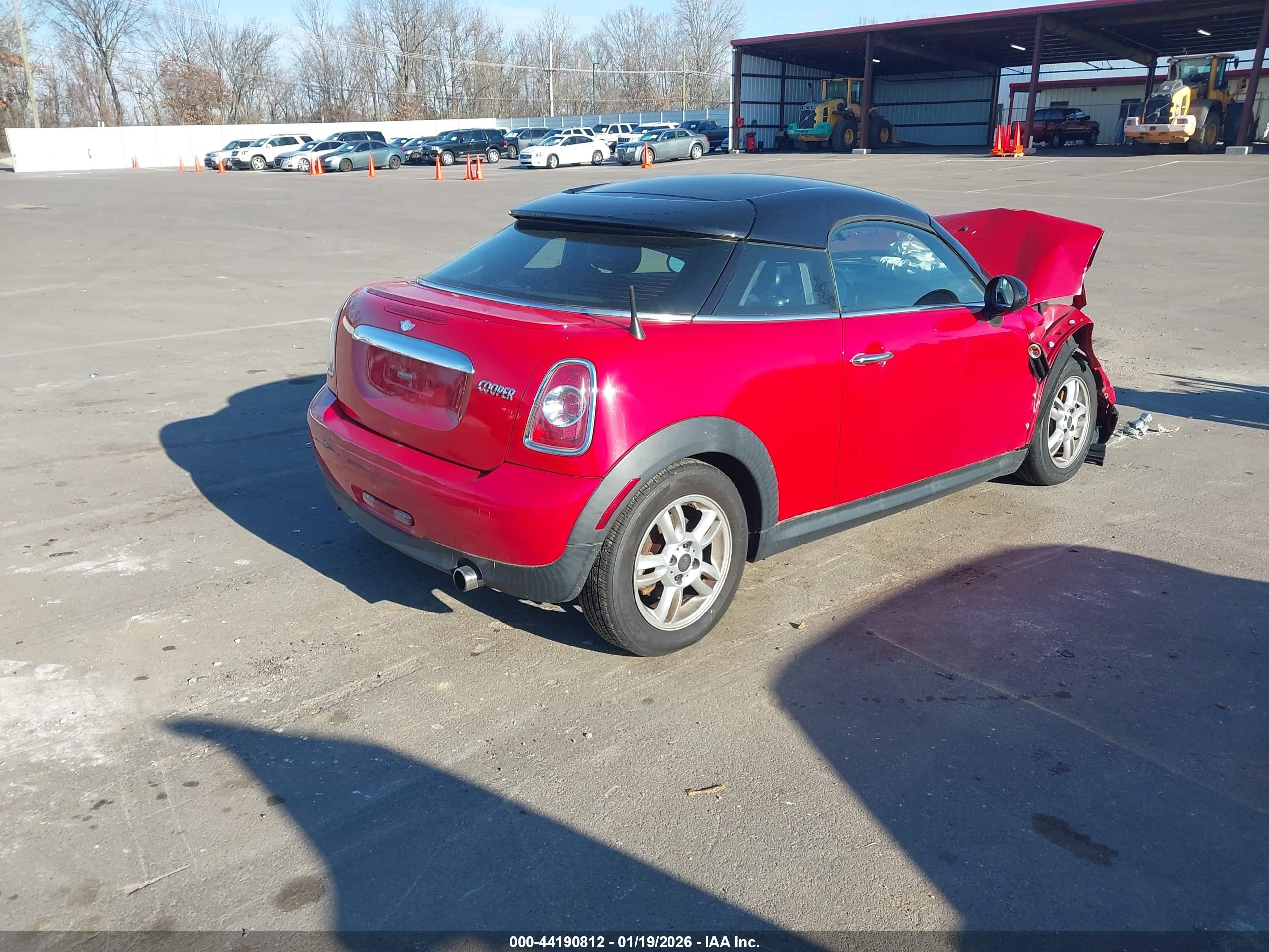 MINI COUPE image 4