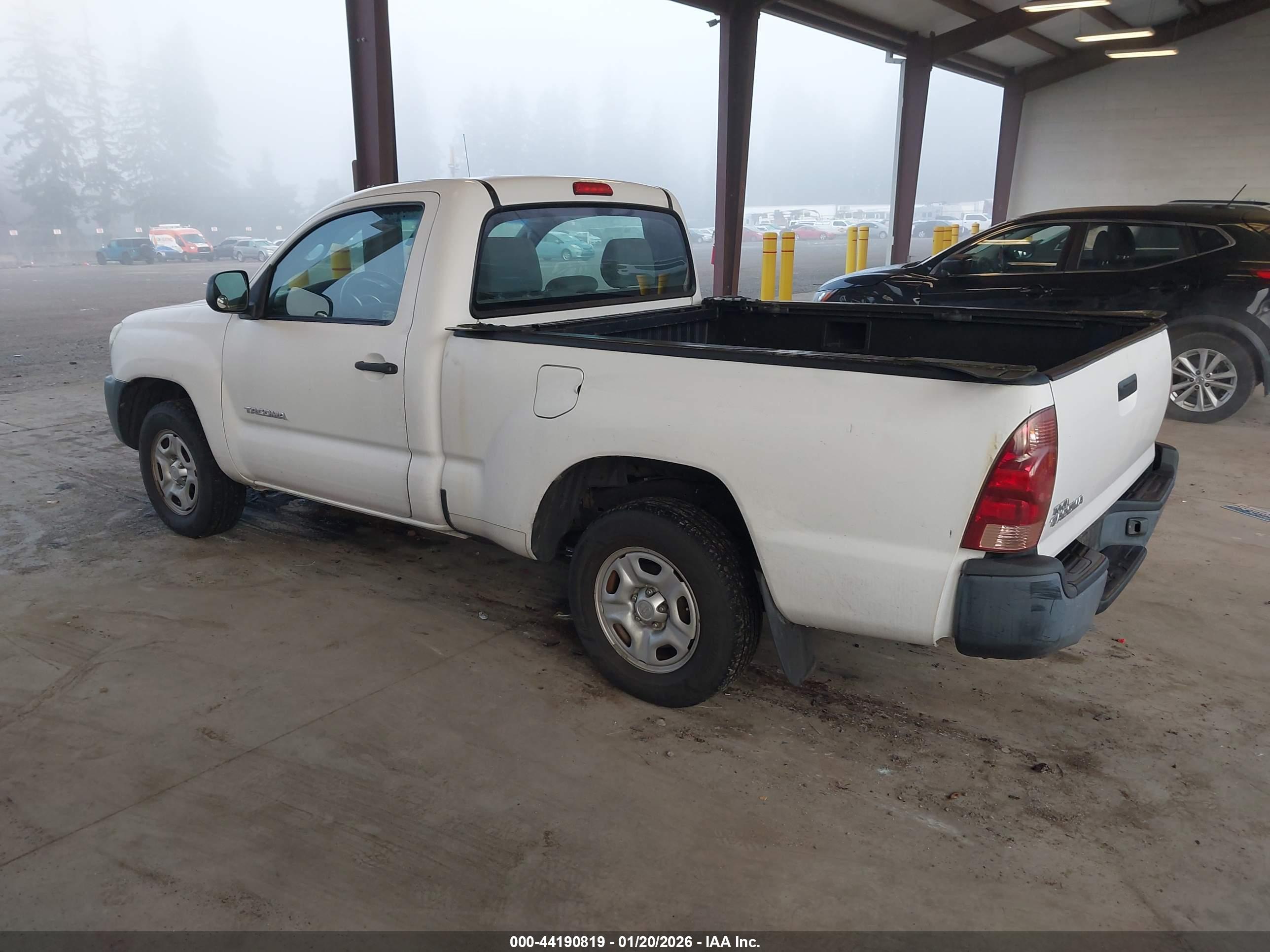 TOYOTA TACOMA image 3