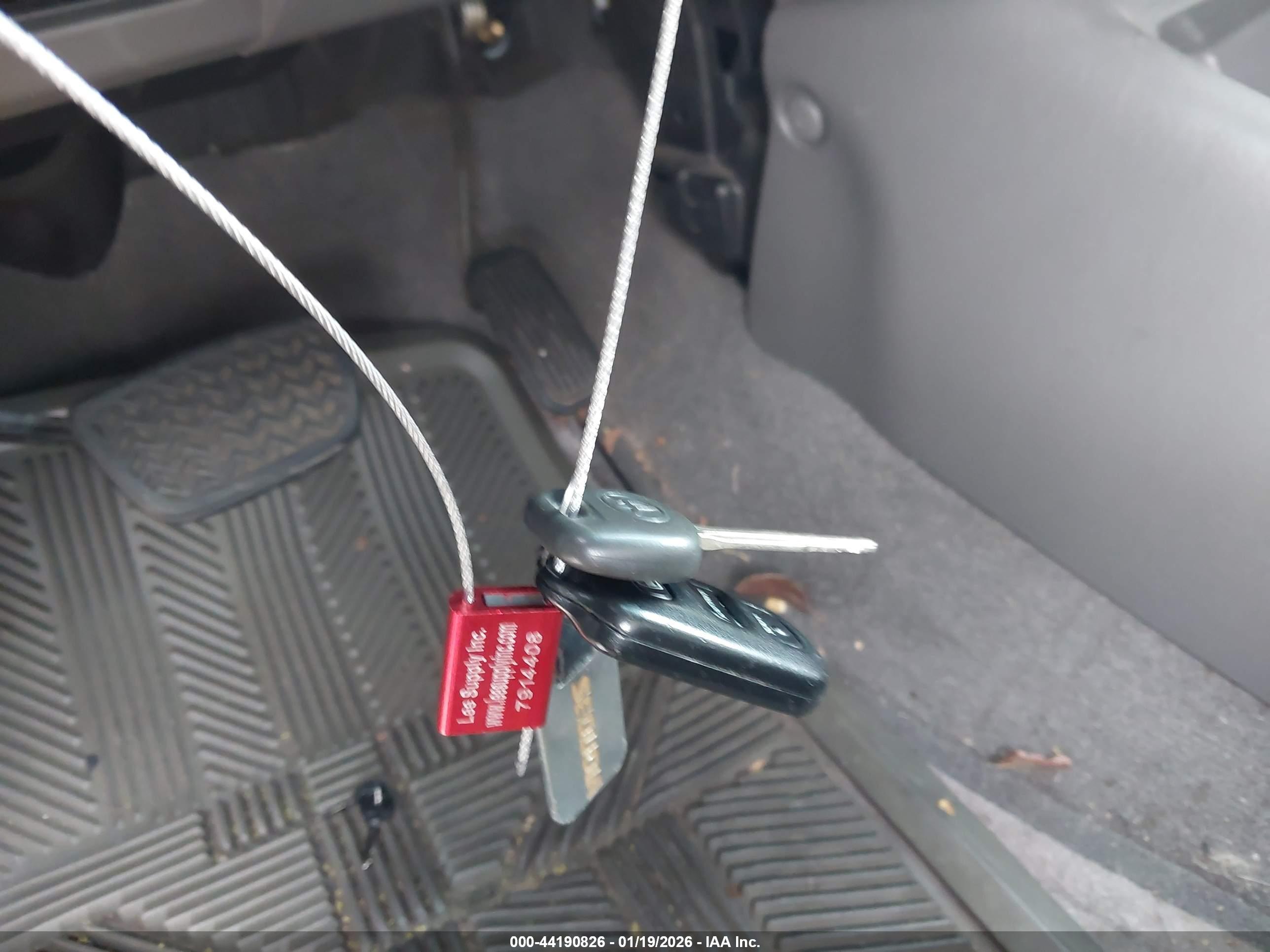 TOYOTA SEQUOIA image 11