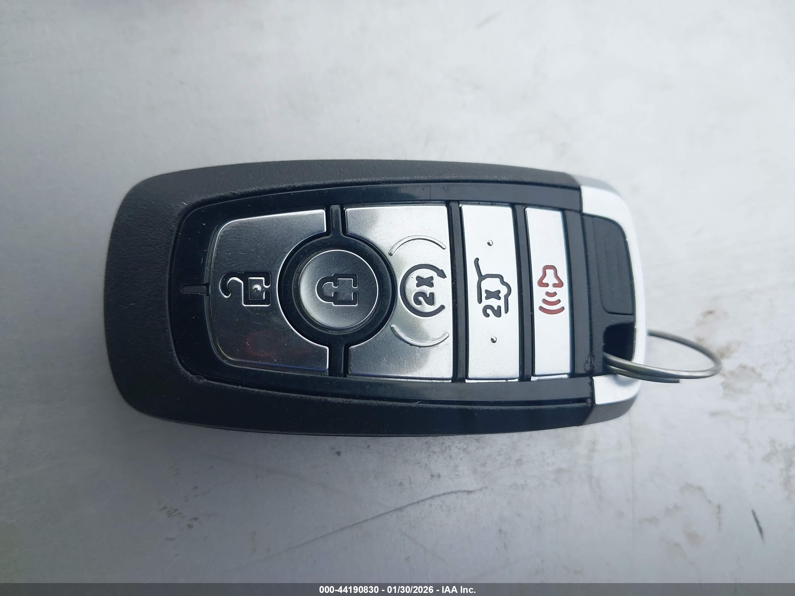 FORD EXPLORER image 11