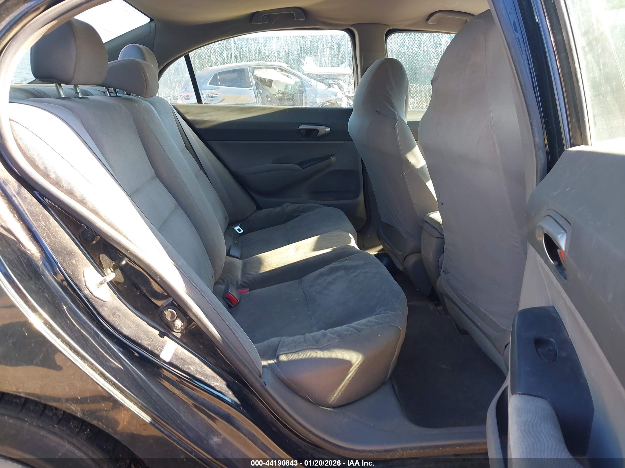 HONDA CIVIC image 8