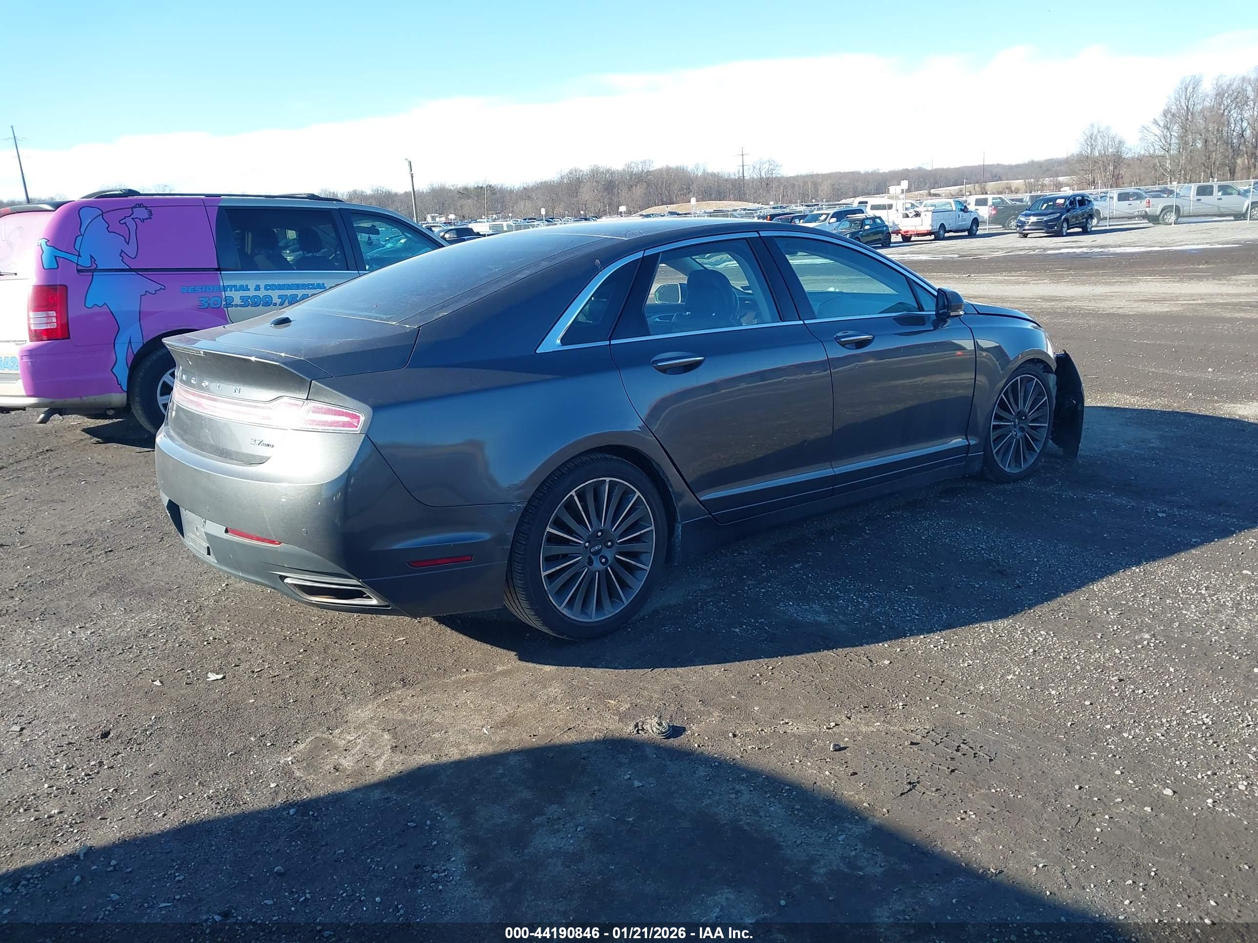 LINCOLN MKZ image 4