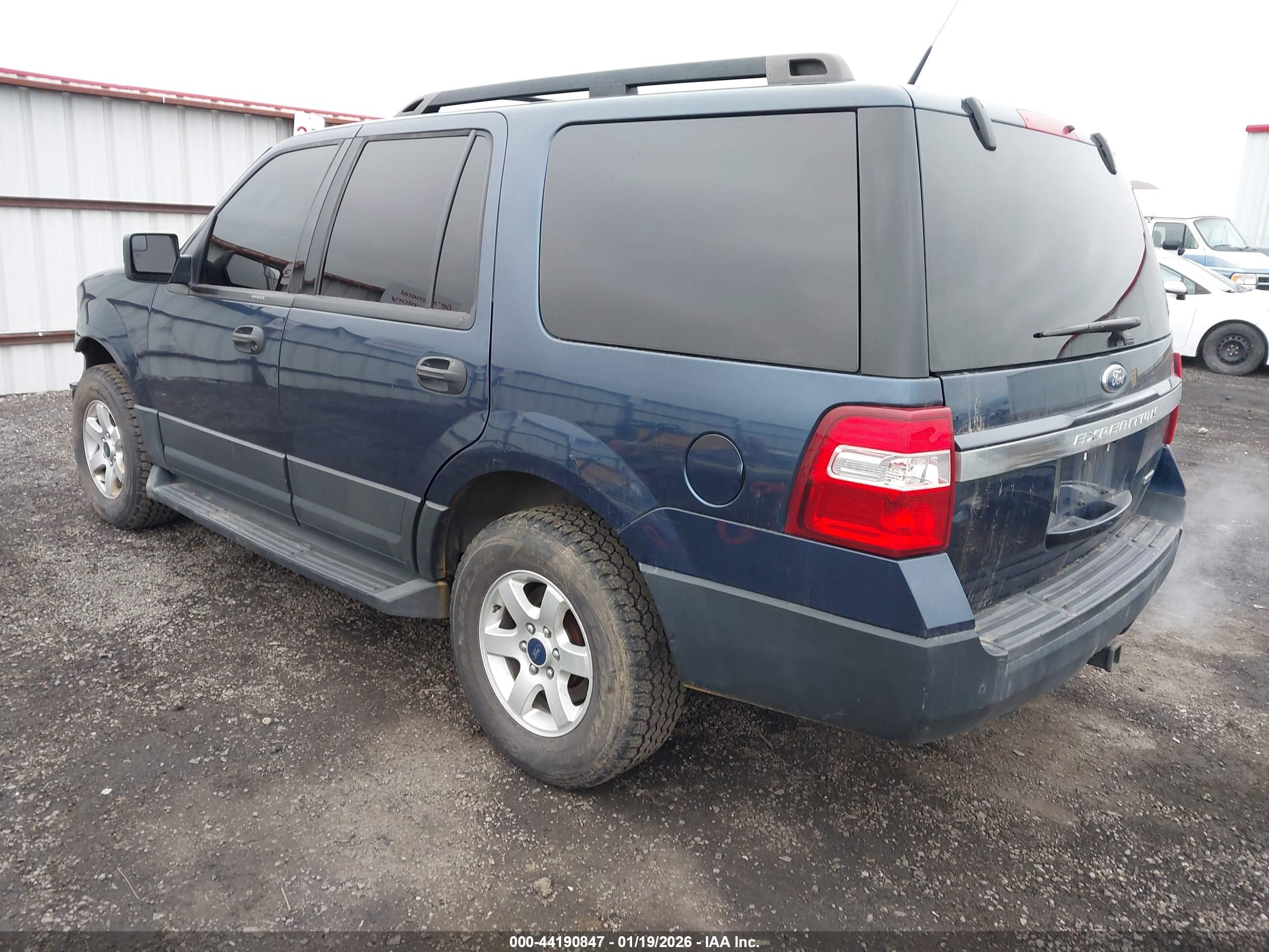 FORD EXPEDITION image 3