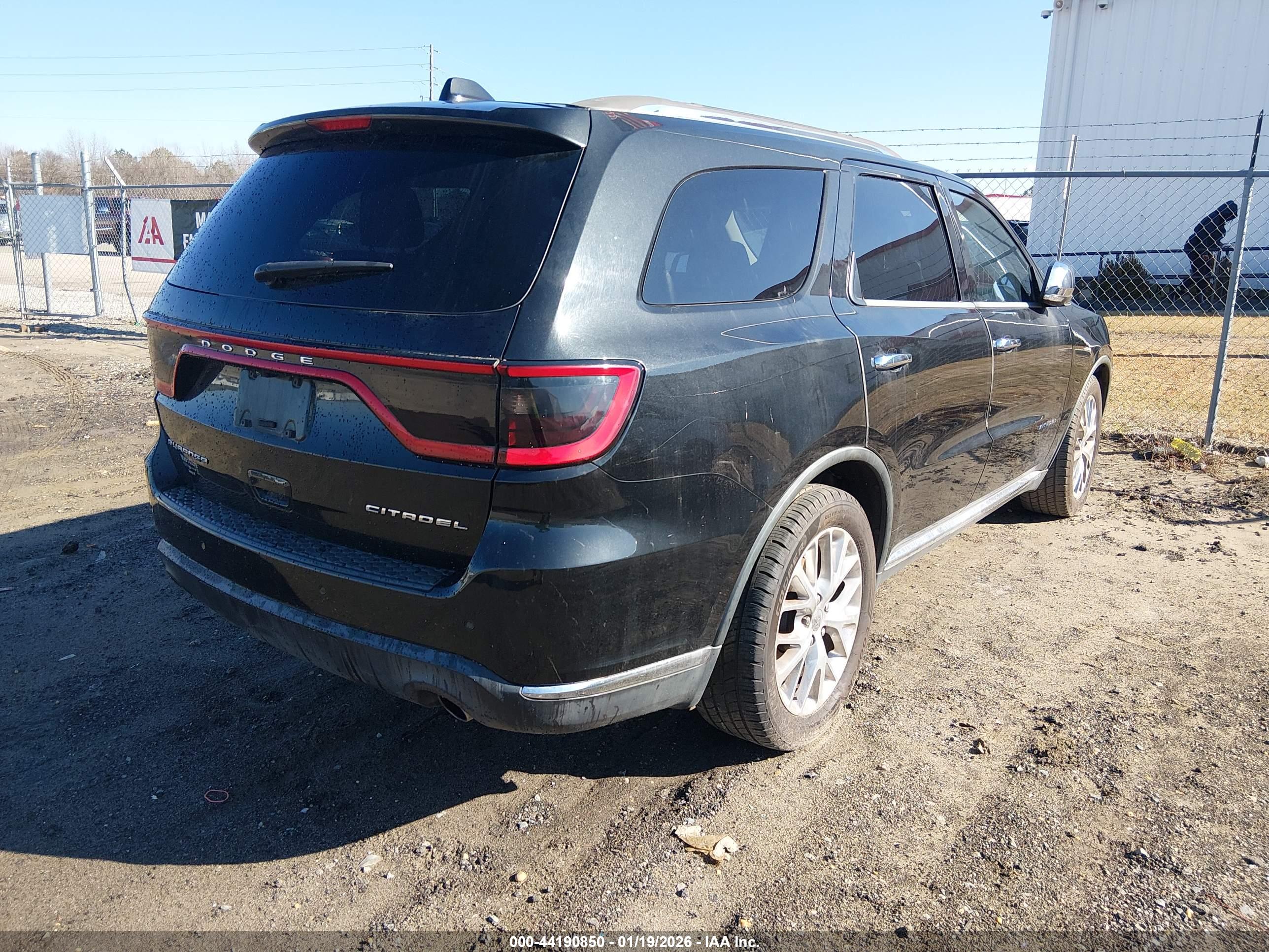 DODGE DURANGO image 4