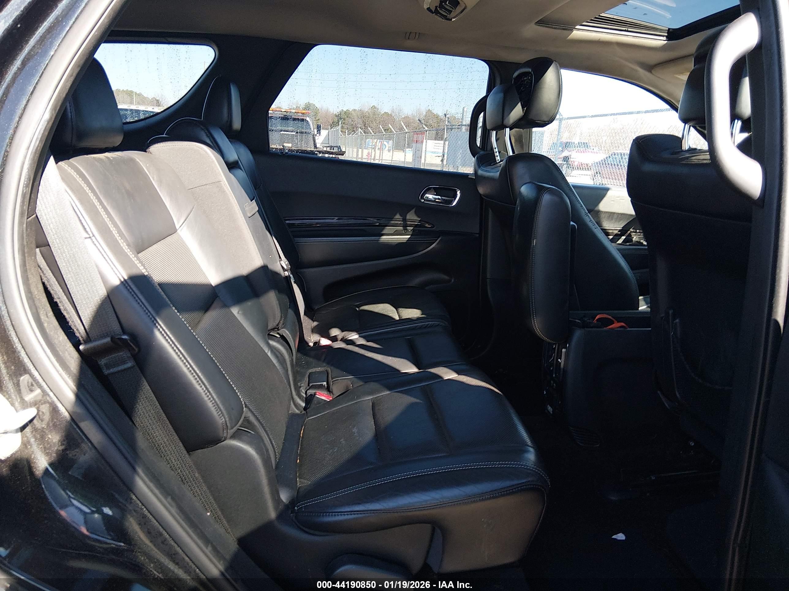 DODGE DURANGO image 8