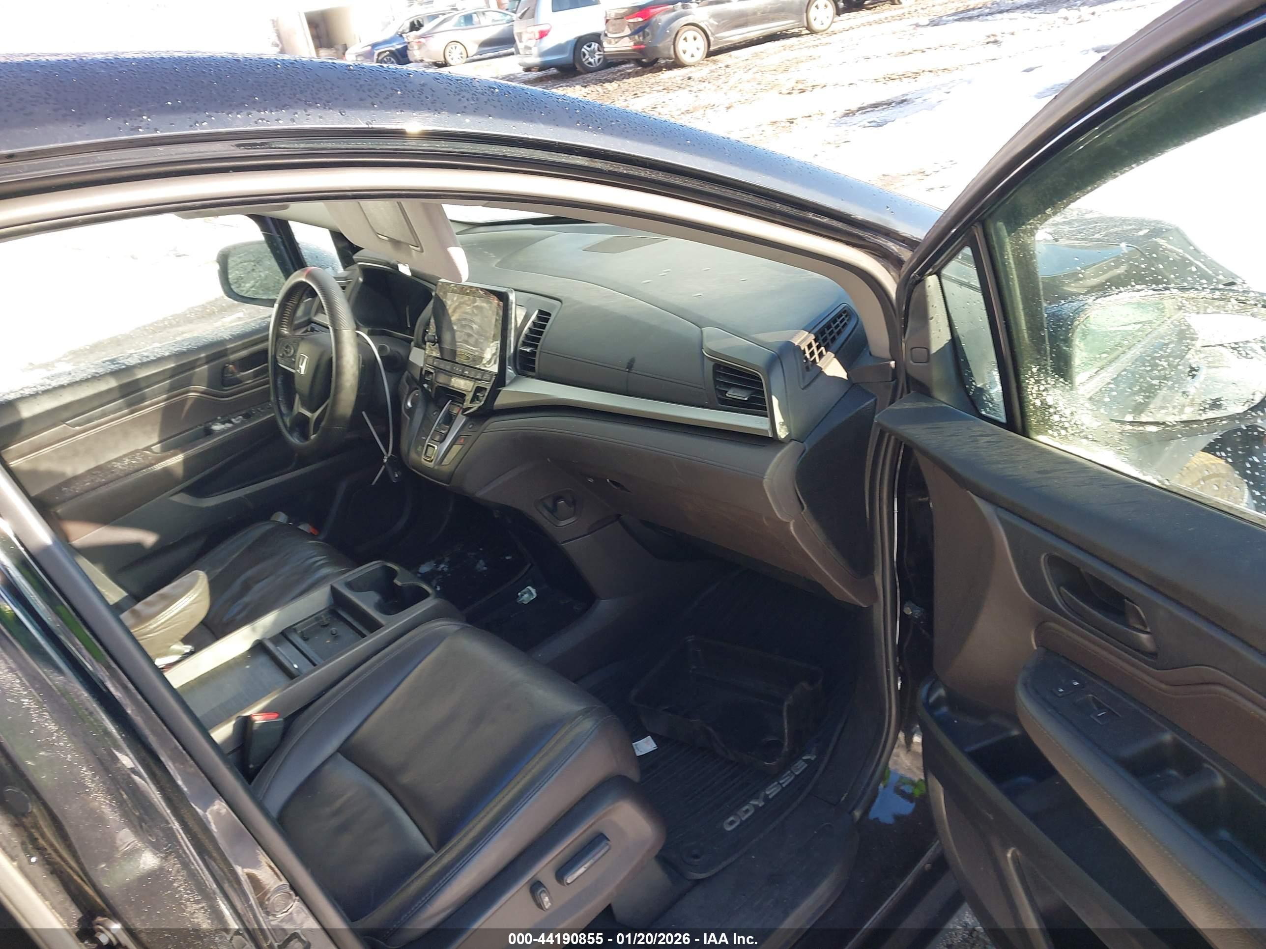 HONDA ODYSSEY image 5