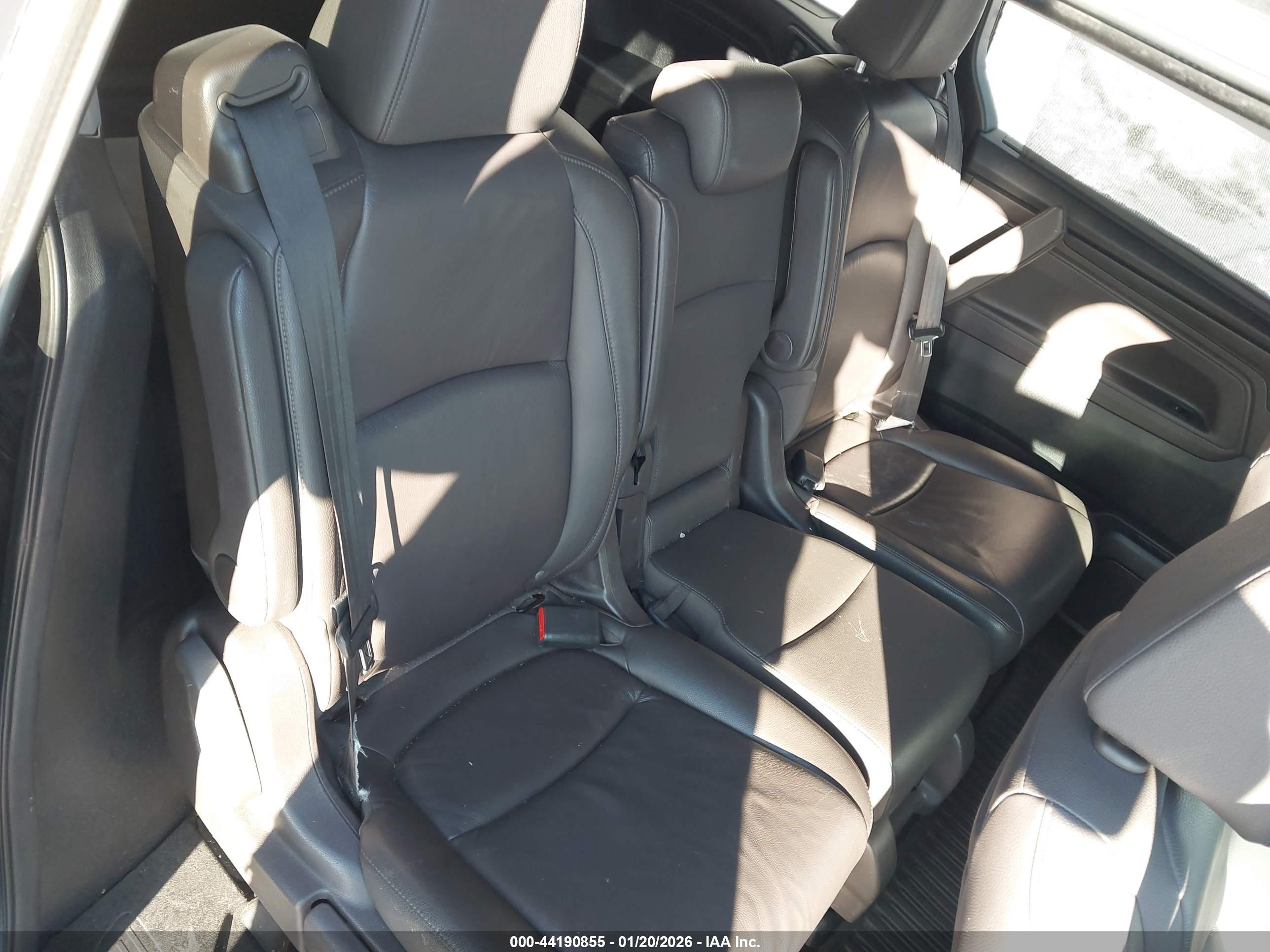 HONDA ODYSSEY image 8