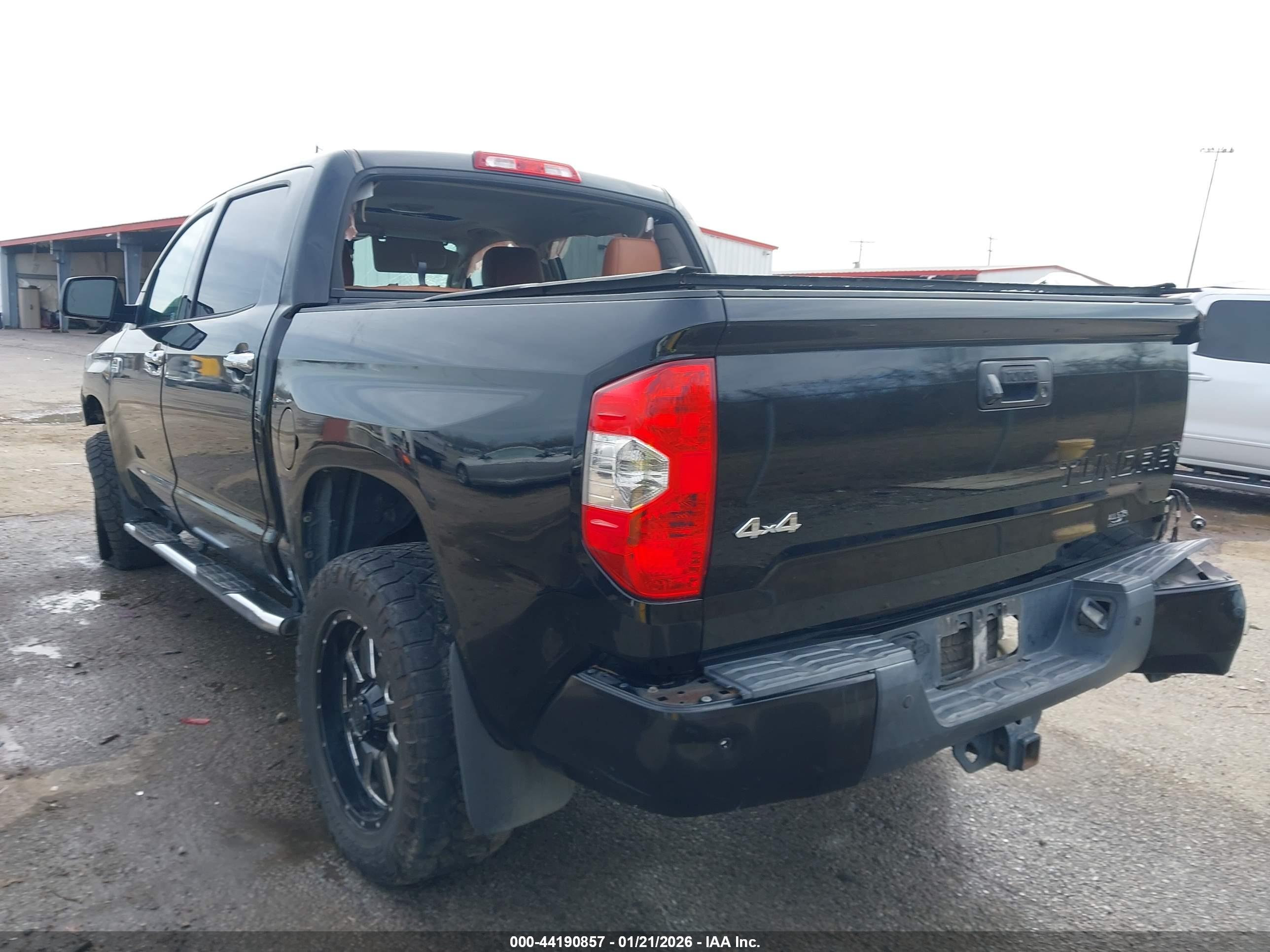 TOYOTA TUNDRA image 3