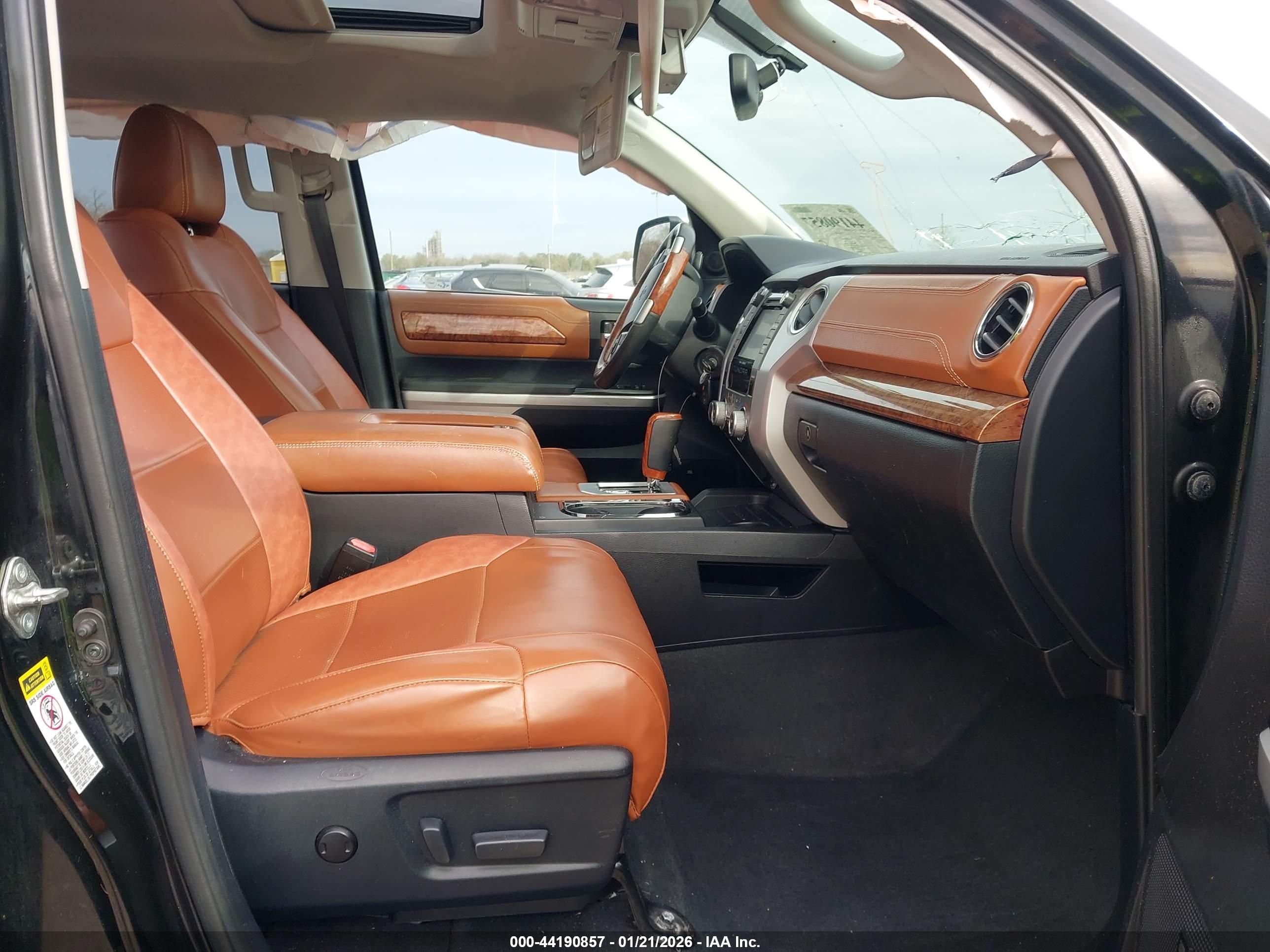 TOYOTA TUNDRA image 5