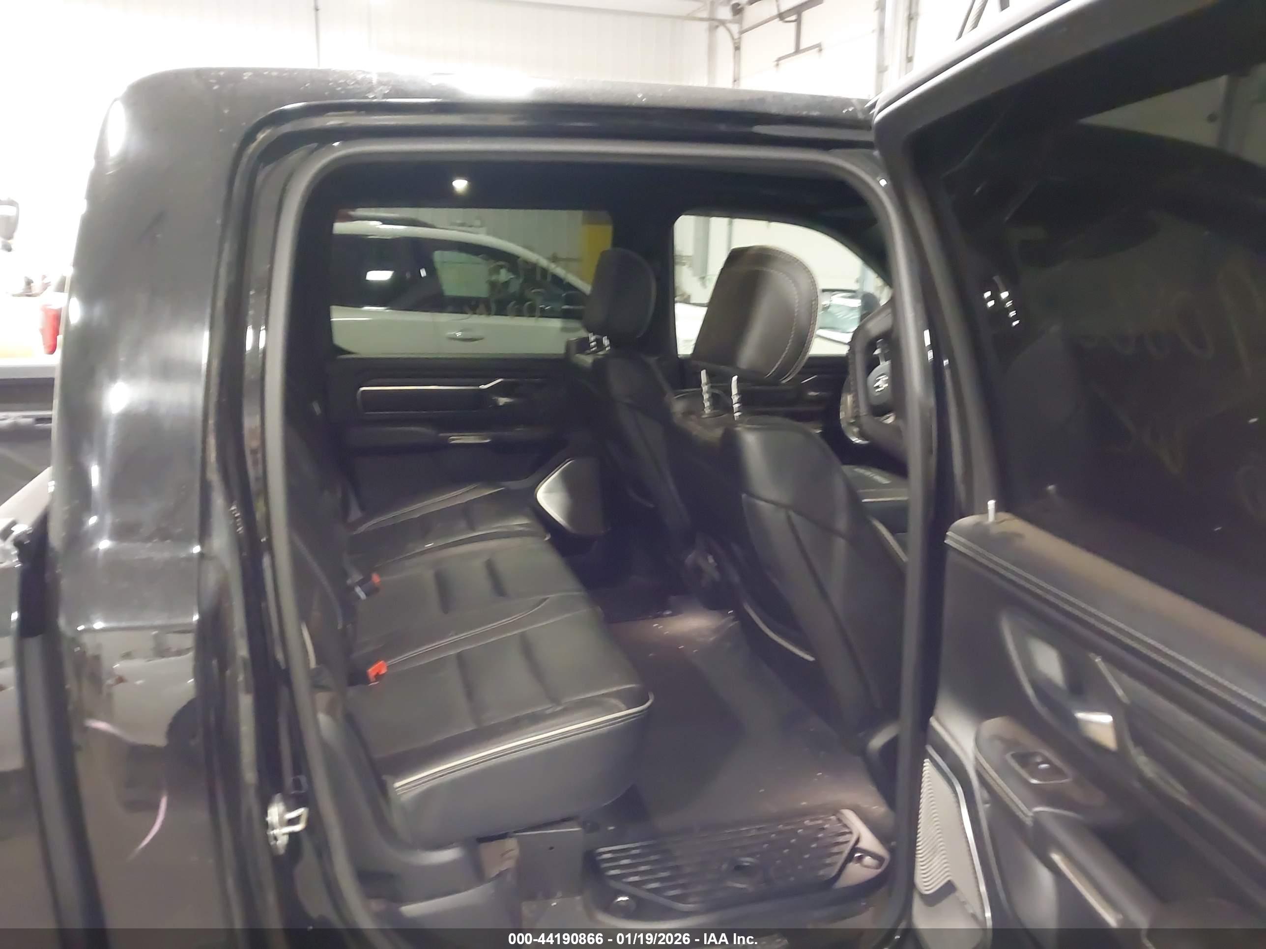 RAM 1500 image 8