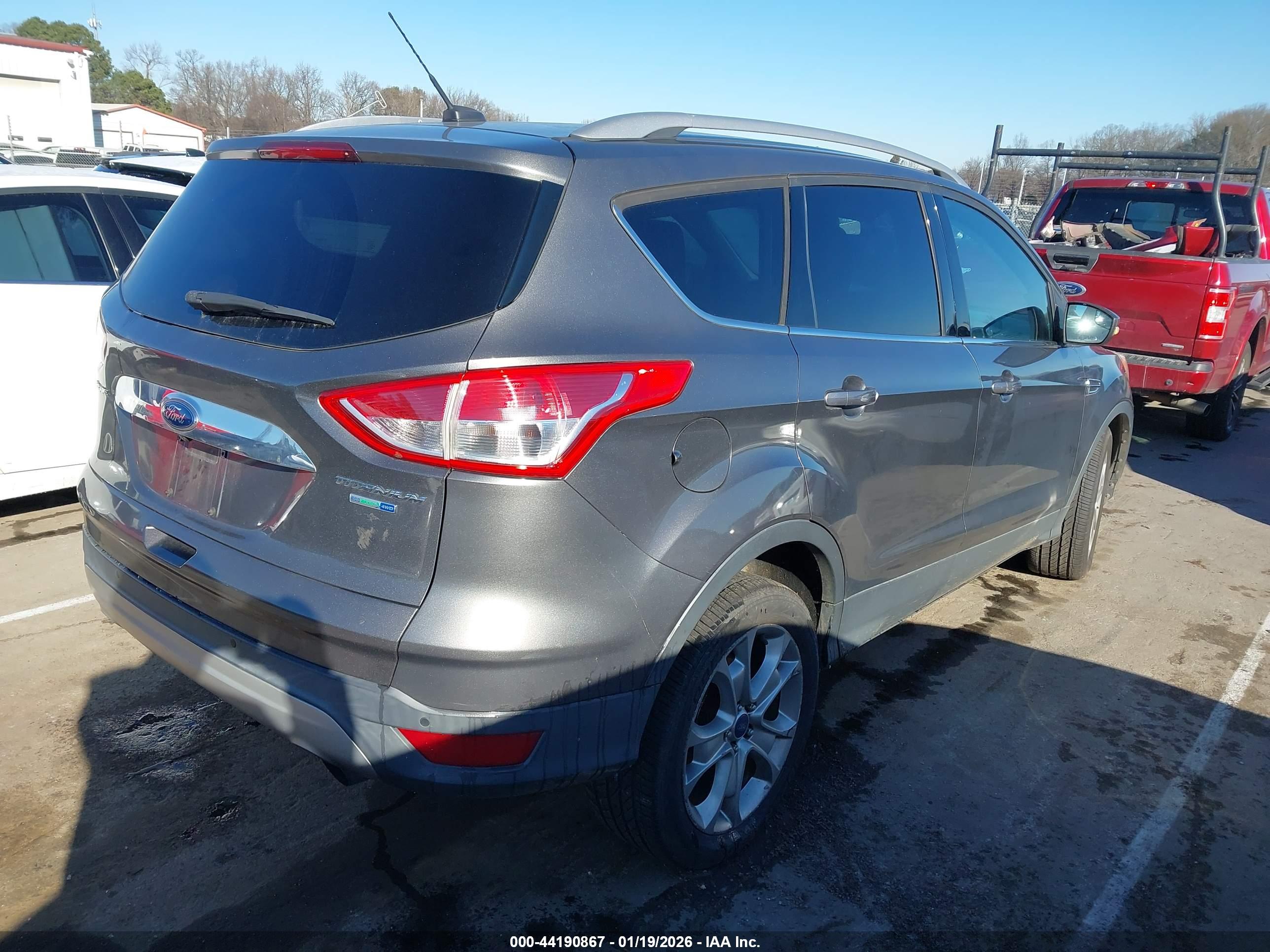 FORD ESCAPE image 4