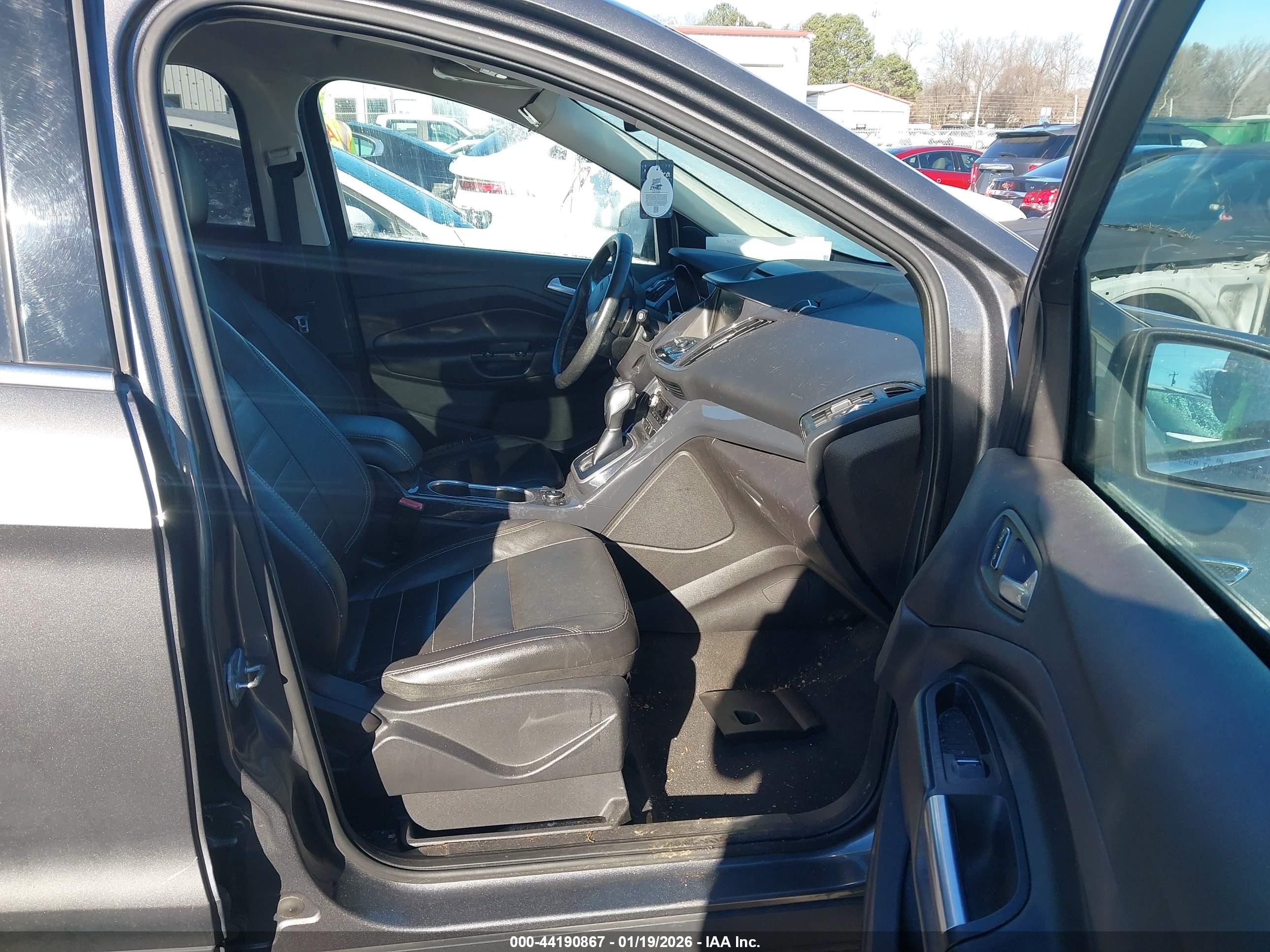 FORD ESCAPE image 5