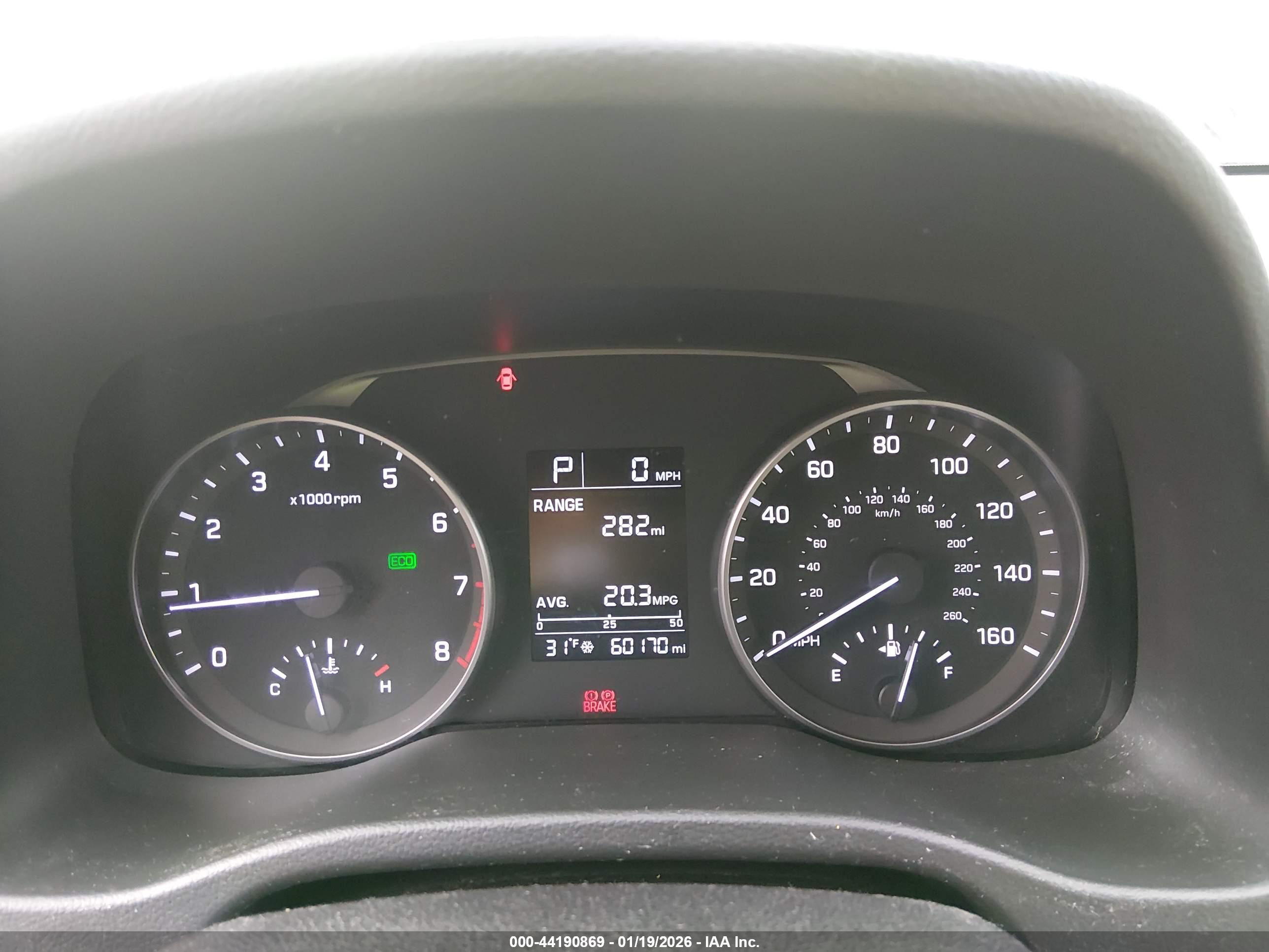 HYUNDAI ELANTRA image 7