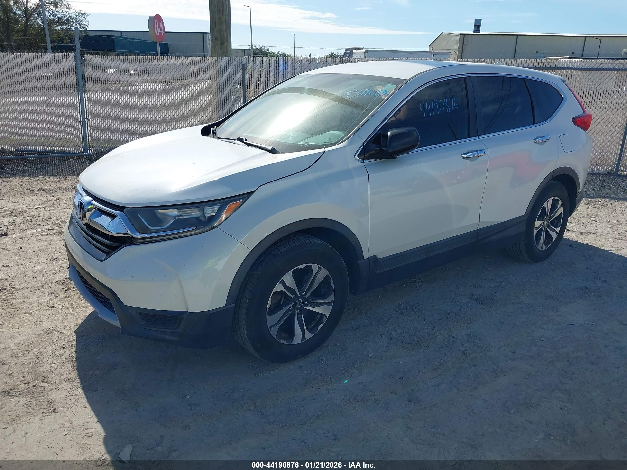HONDA CR-V image 2