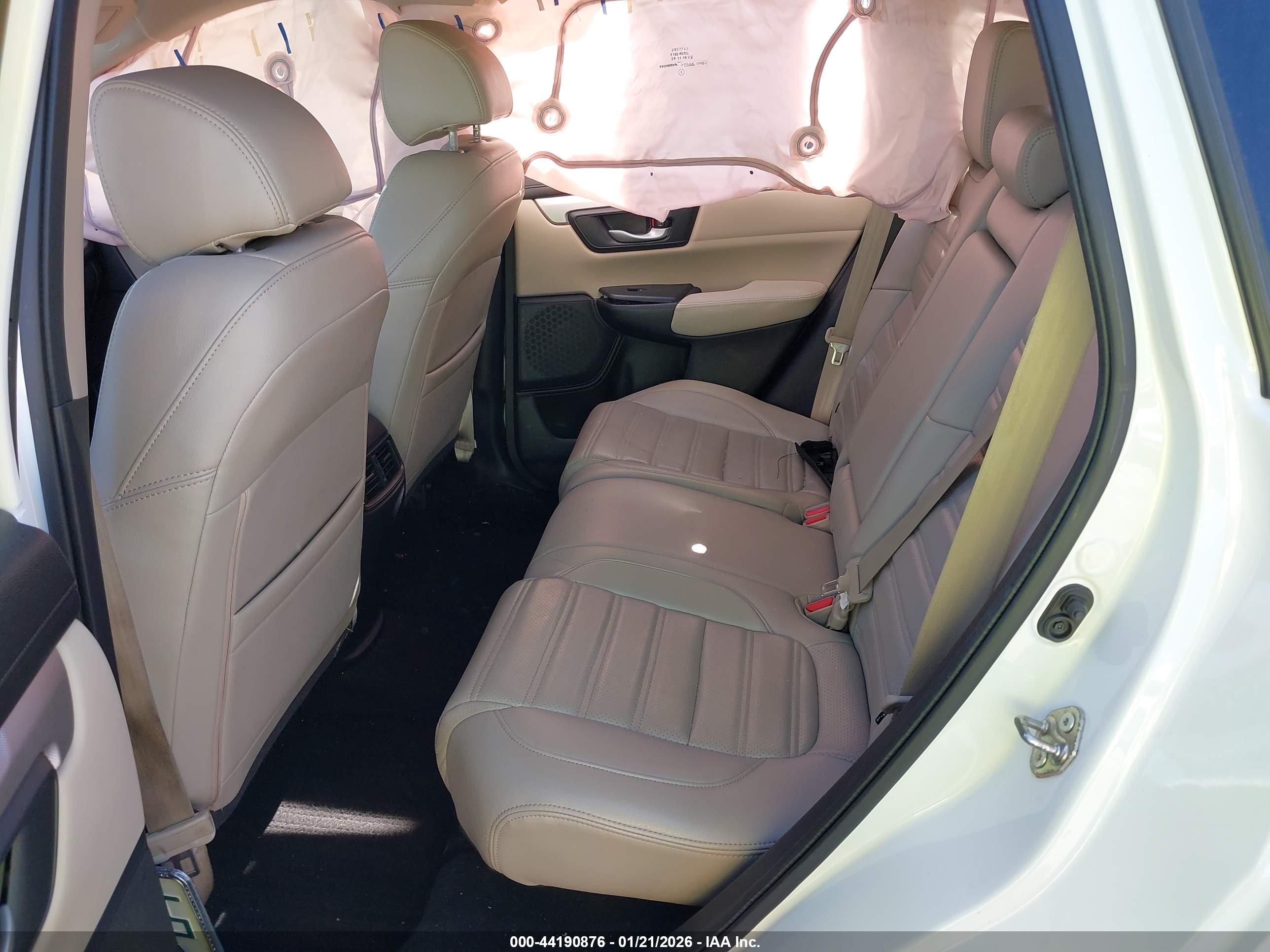 HONDA CR-V image 8