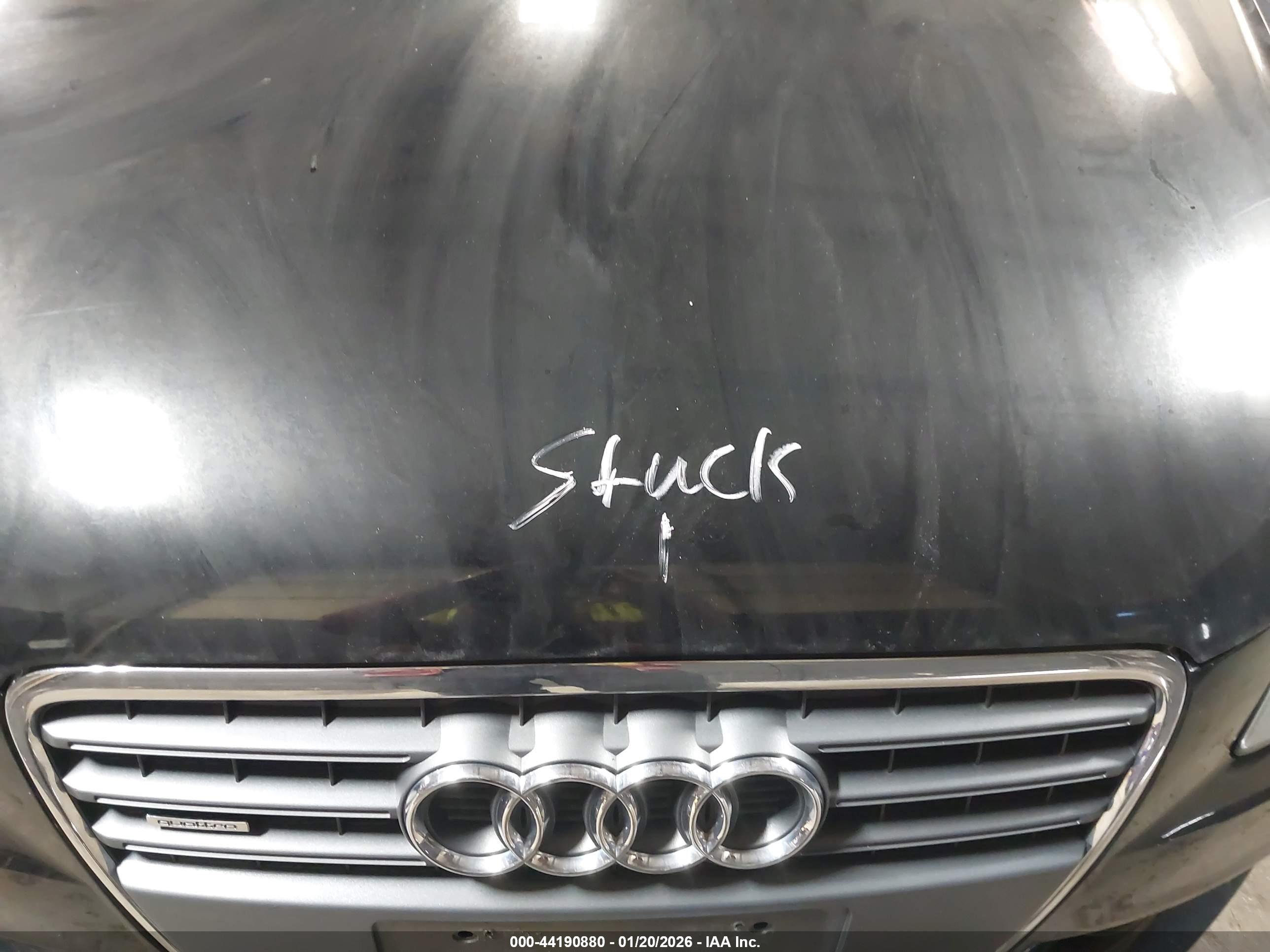 AUDI A4 image 10